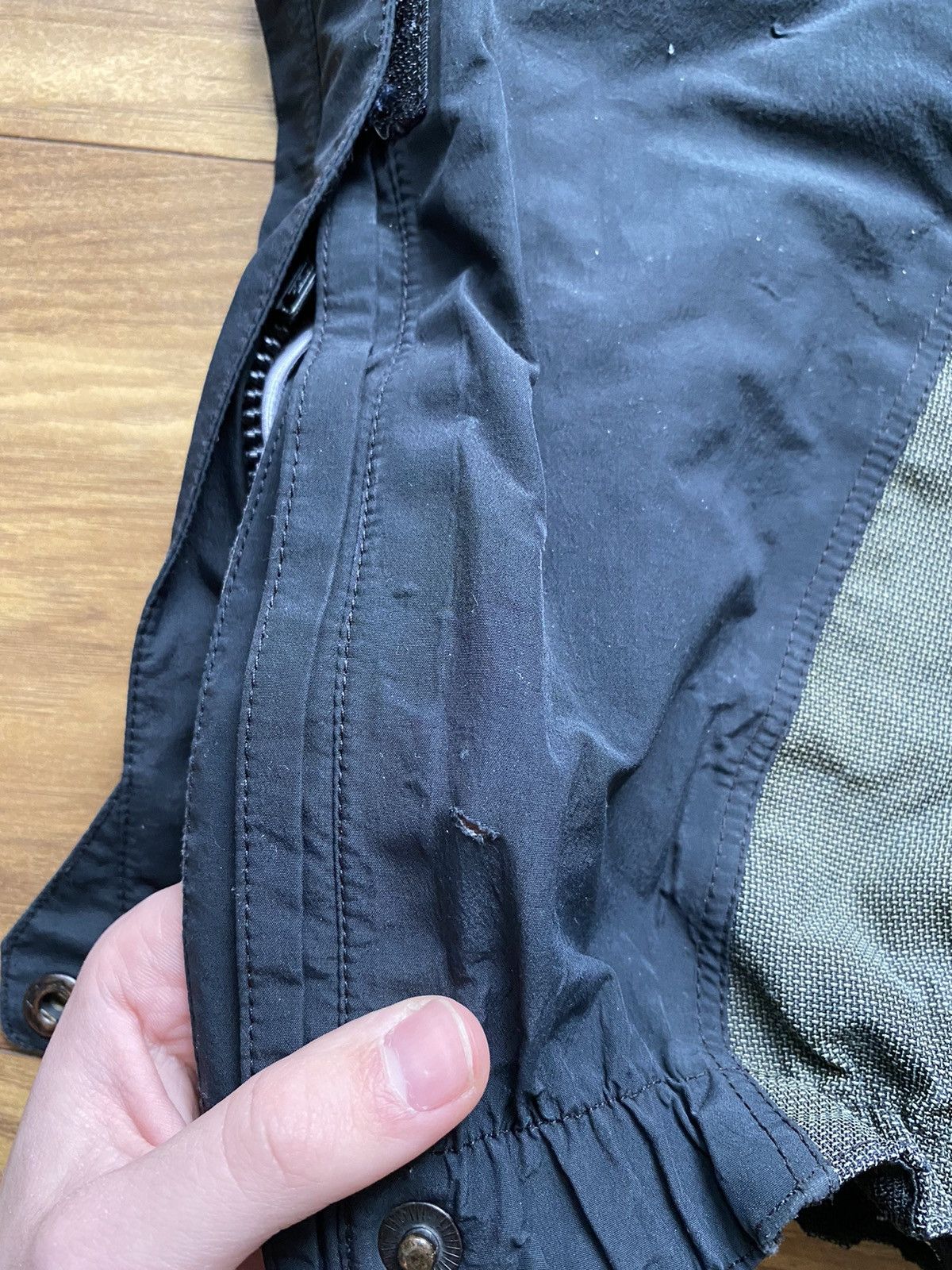 Haglofs Vintage Haglöfs Gore Tex Pants,Outdoor,Arc’Teryx Size US 30 / EU 46 - 16 Thumbnail