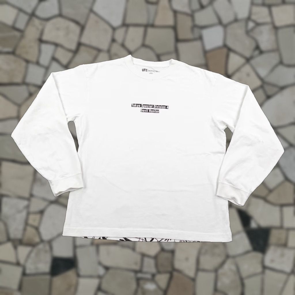 Uniqlo Uniqlo Chainsaw Man Shirt Mens Small White Tokyo Special Division Devil Hunter Shirt Mens Small White Tokyo Special Division Devil Hunter Size US S / EU 44-46 / 1 - 1 Thumbnail