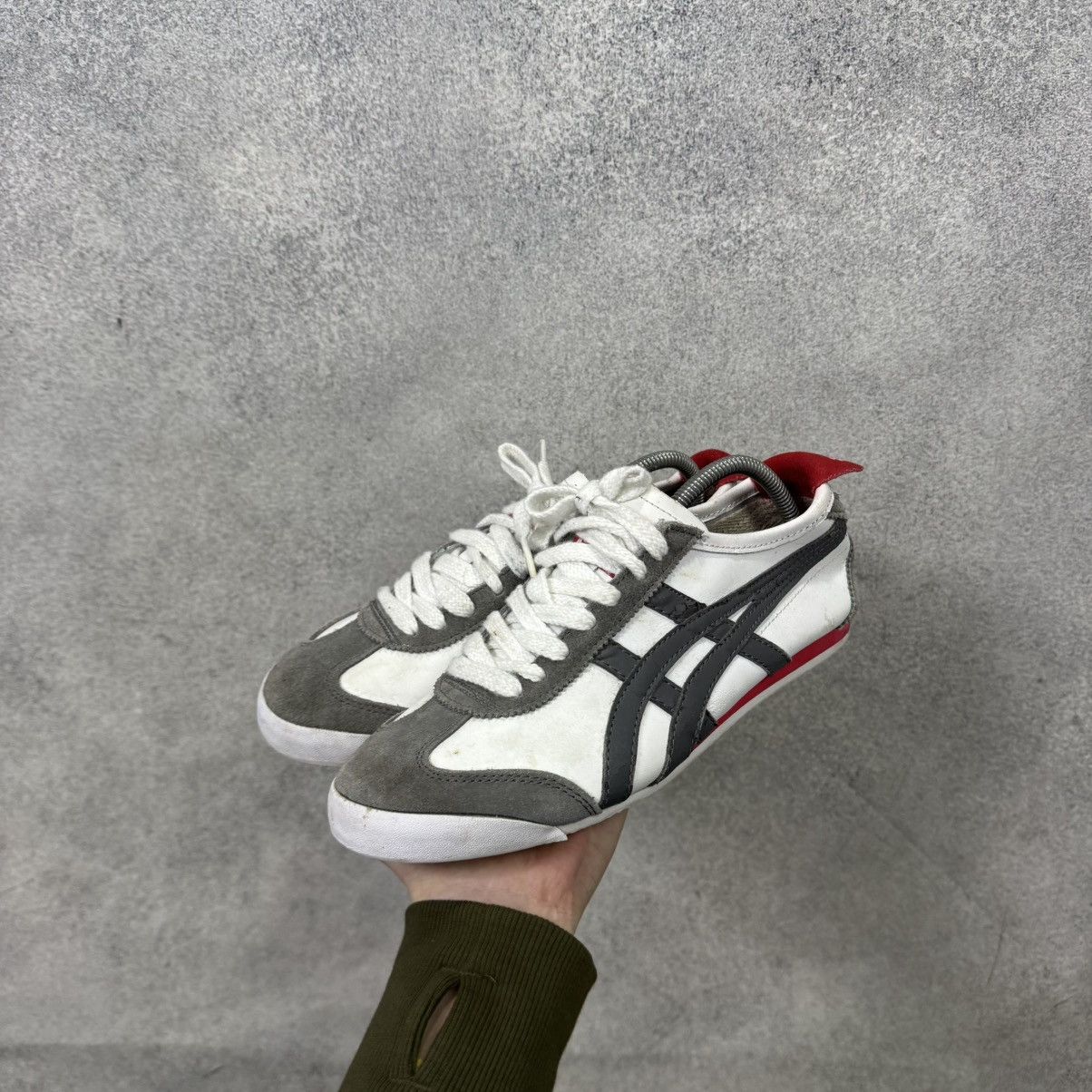 Asics Asics Onitsuka Tiger Leather Low Sneakers Size US 9 / EU 42 - 3 Thumbnail