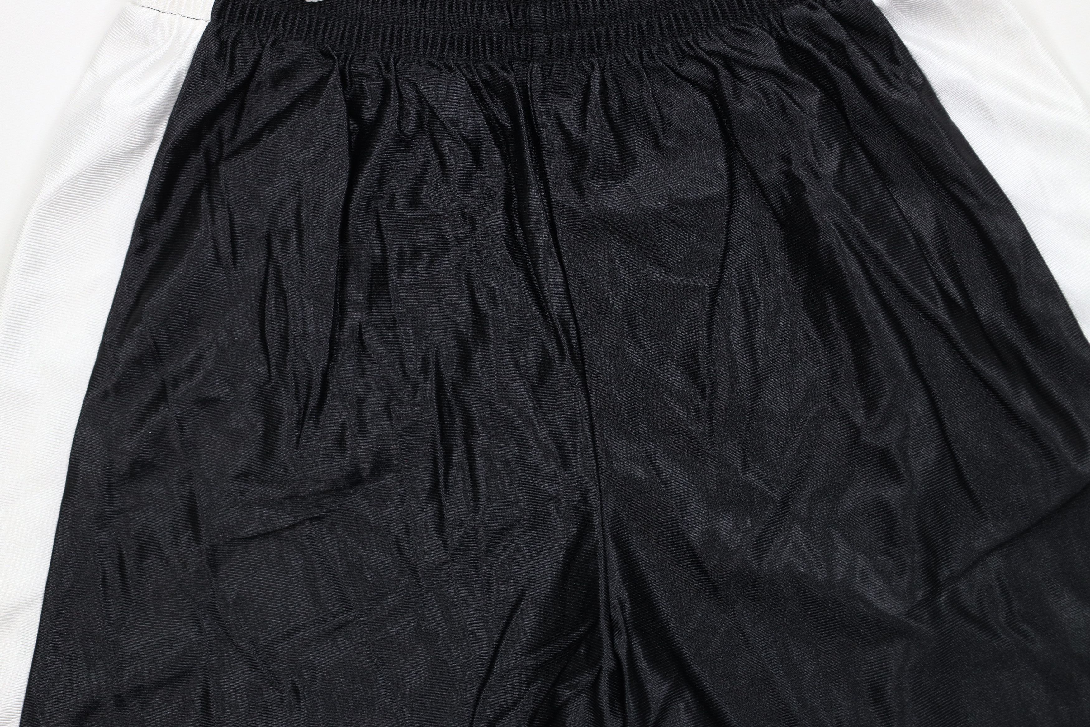Vintage Vintage 90s Streetwear Block Above Knee Shorts Black USA Size US 32 / EU 48 - 3 Thumbnail