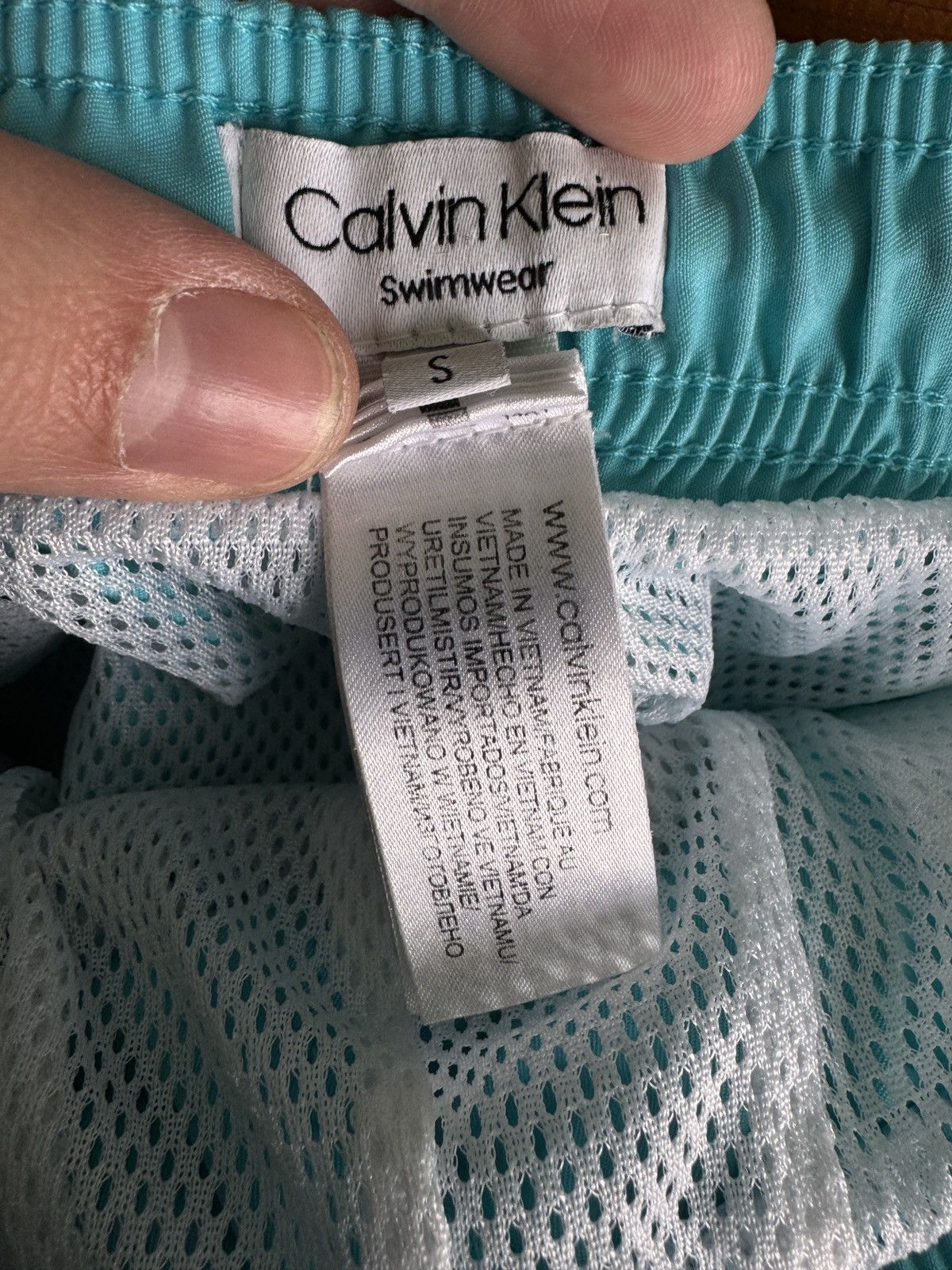 Tommy Hilfiger Men’s Calvin Klein Swimwear Shorts Size Small Size US 30 / EU 46 - 10 Thumbnail