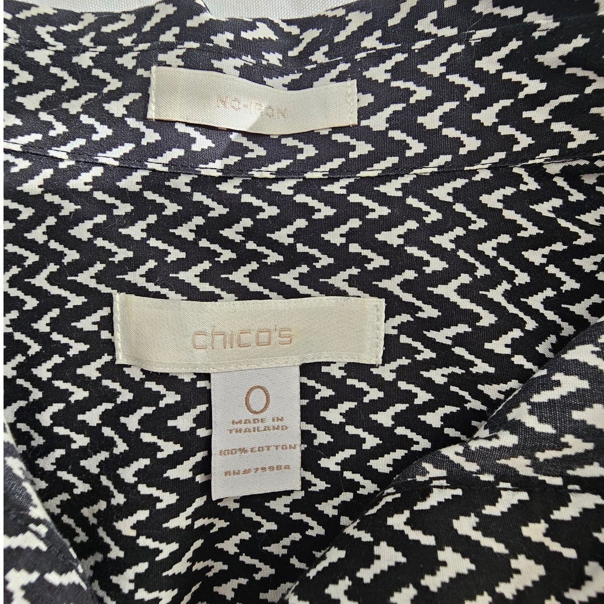 Chicos Chico's No-Iron Zig-Zag Button Front Blouse Shirt Top 0 S 4 Size S / US 4 / IT 40 - 7 Thumbnail
