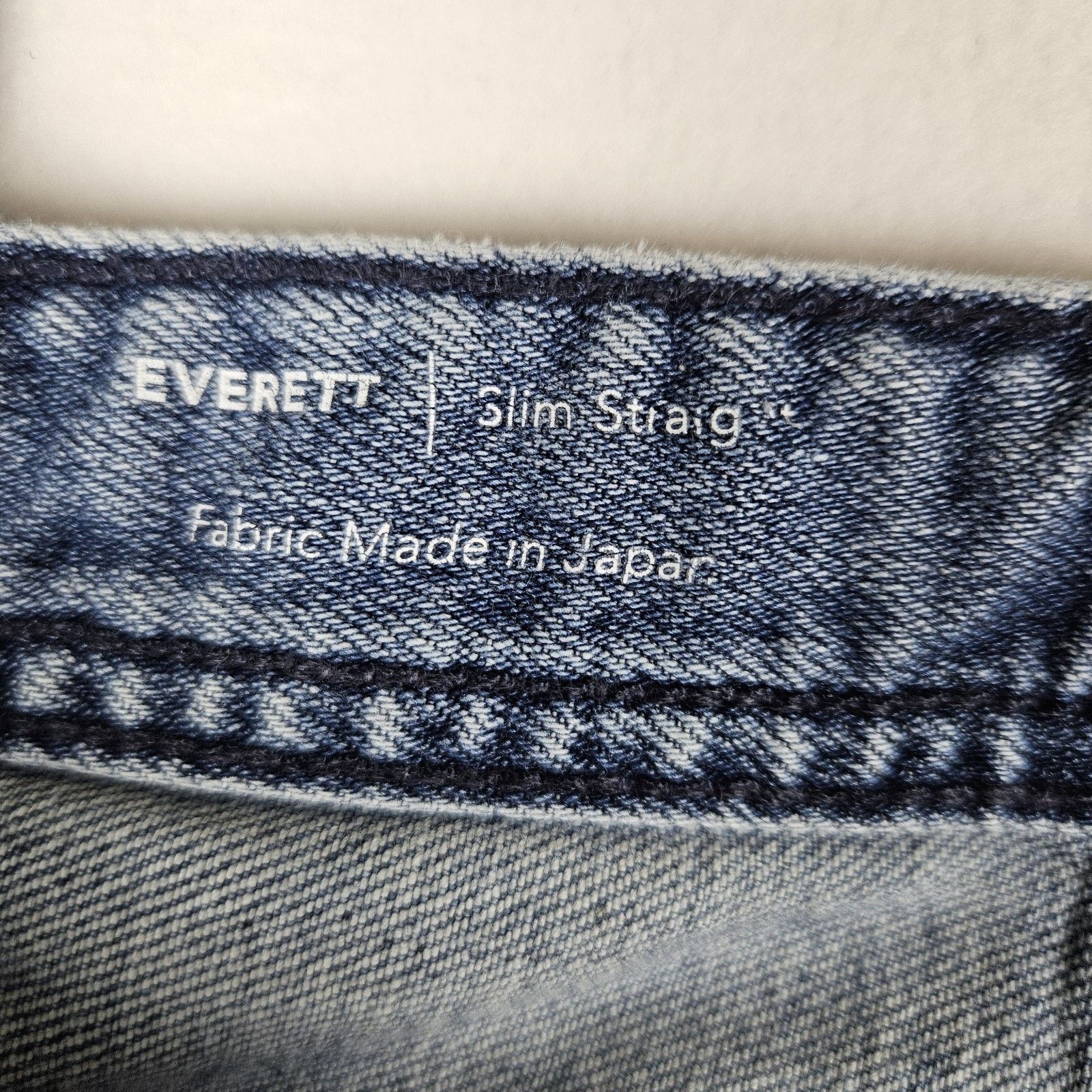 AG Adriano Goldschmied AG Adriano Goldschmied Everett Jean Japanese Denim Size US 33 - 9 Thumbnail