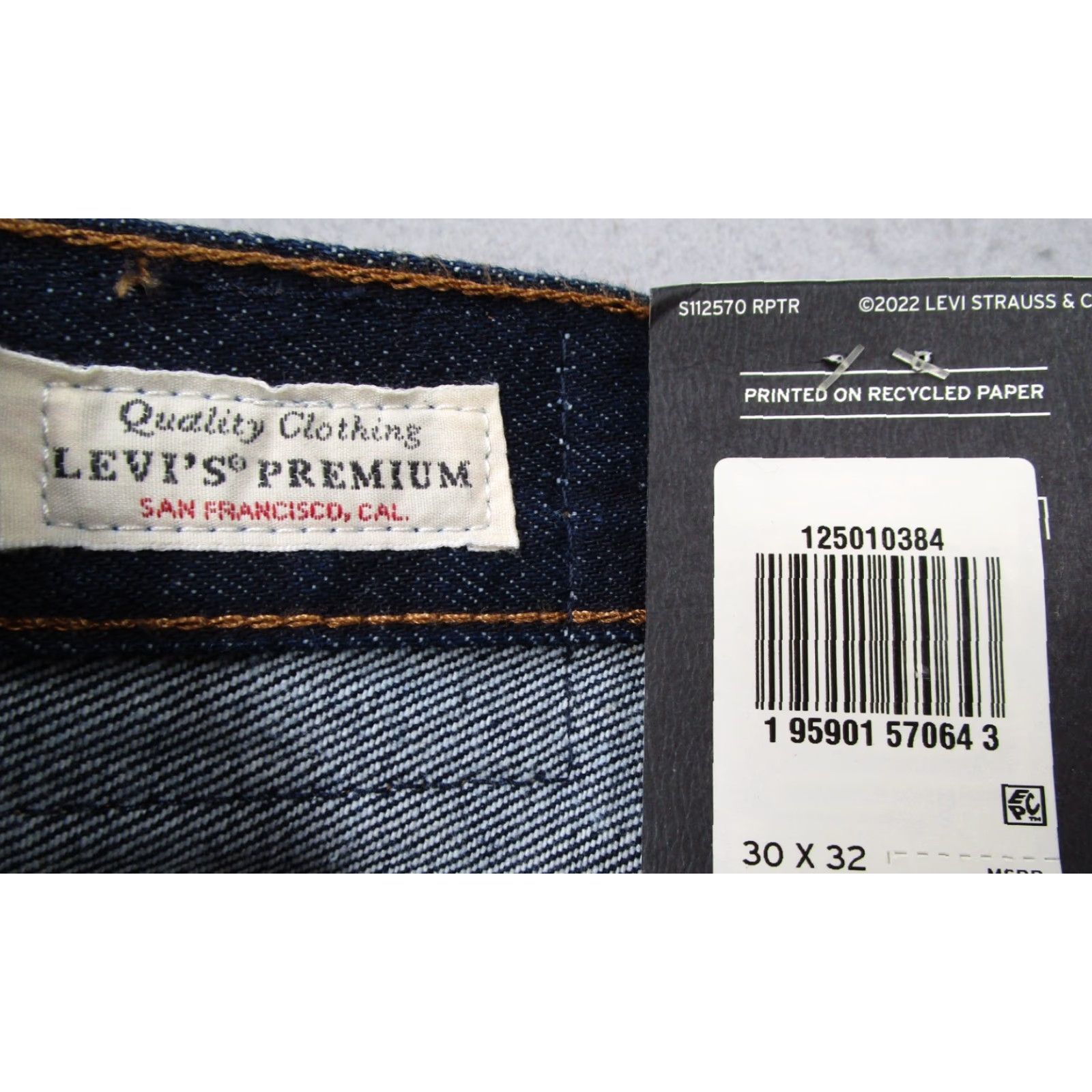 Levi's Levi's 501 Jeans Mens 30x32 Blue Straight Leg High Rise Denim Button Fly Made in Turkey Size US 30 / EU 46 - 3 Thumbnail