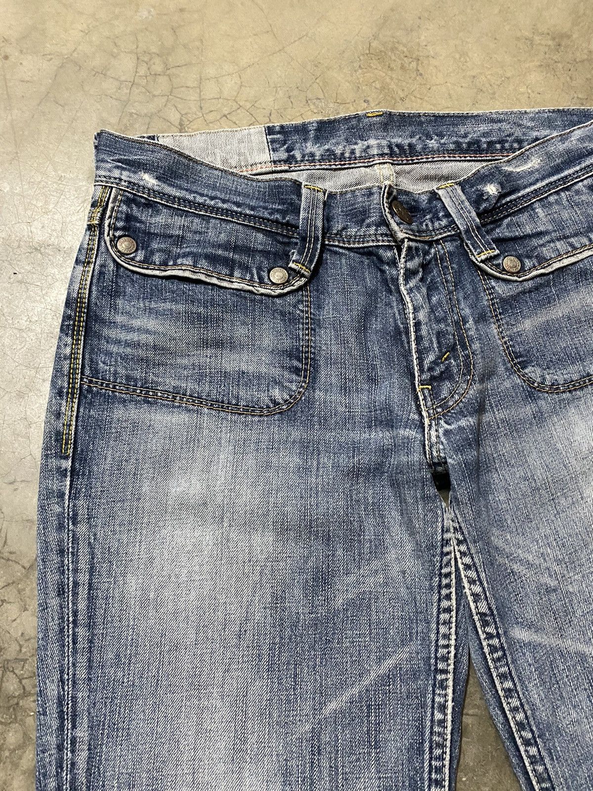 Levi's × Vintage Vintage Levi’s Washed Blue Distressed Grunge Low Rise Jeans Size US 32 / EU 48 - 12 Thumbnail