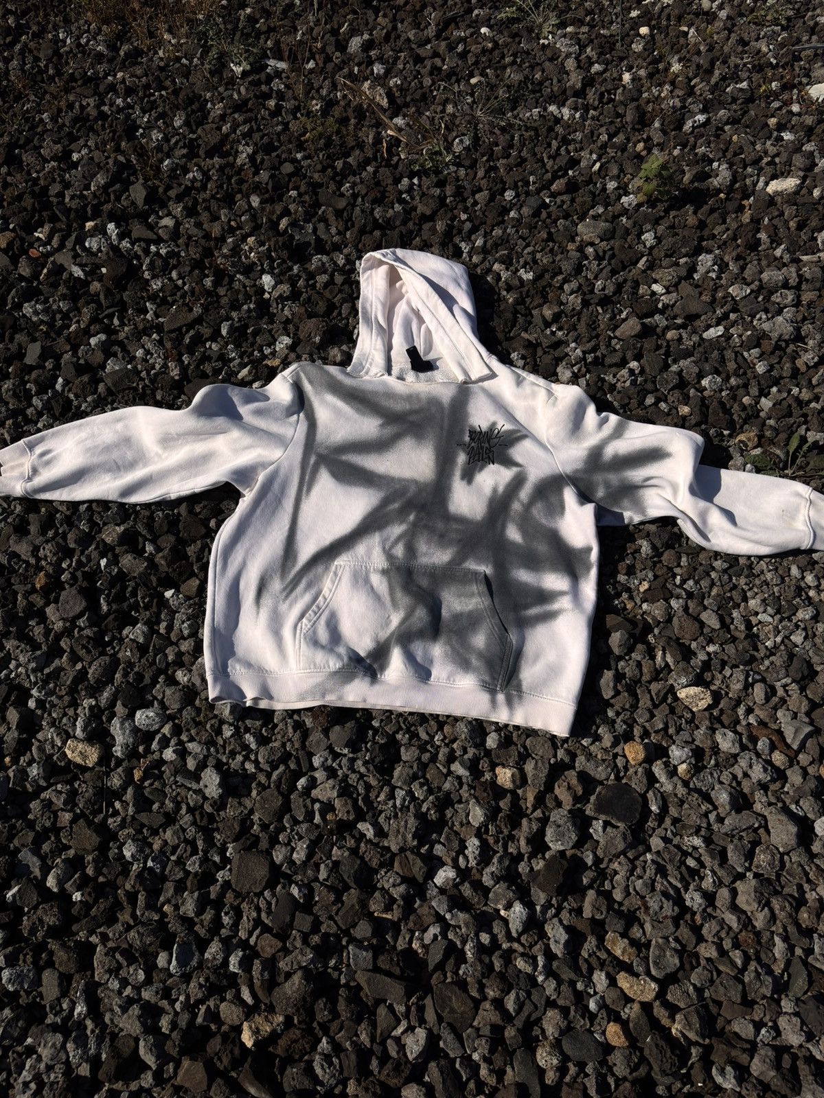 Other Black star spray paint hoodie Size US XXL / EU 58 / 5 - 2 Thumbnail
