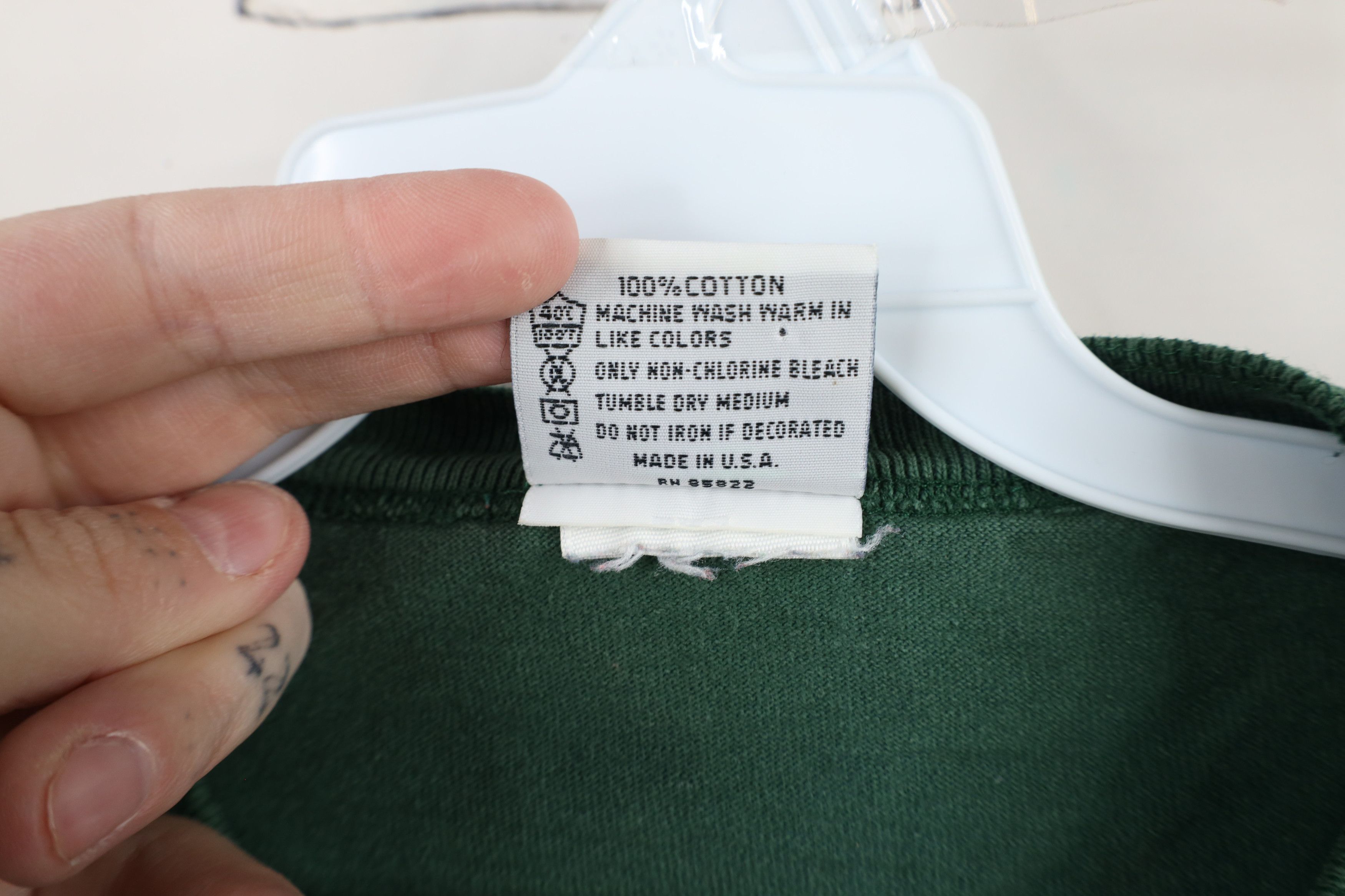Vintage Vintage 90s Streetwear Environmental Art Henley T-Shirt USA Size US L / EU 52-54 / 3 - 7 Thumbnail