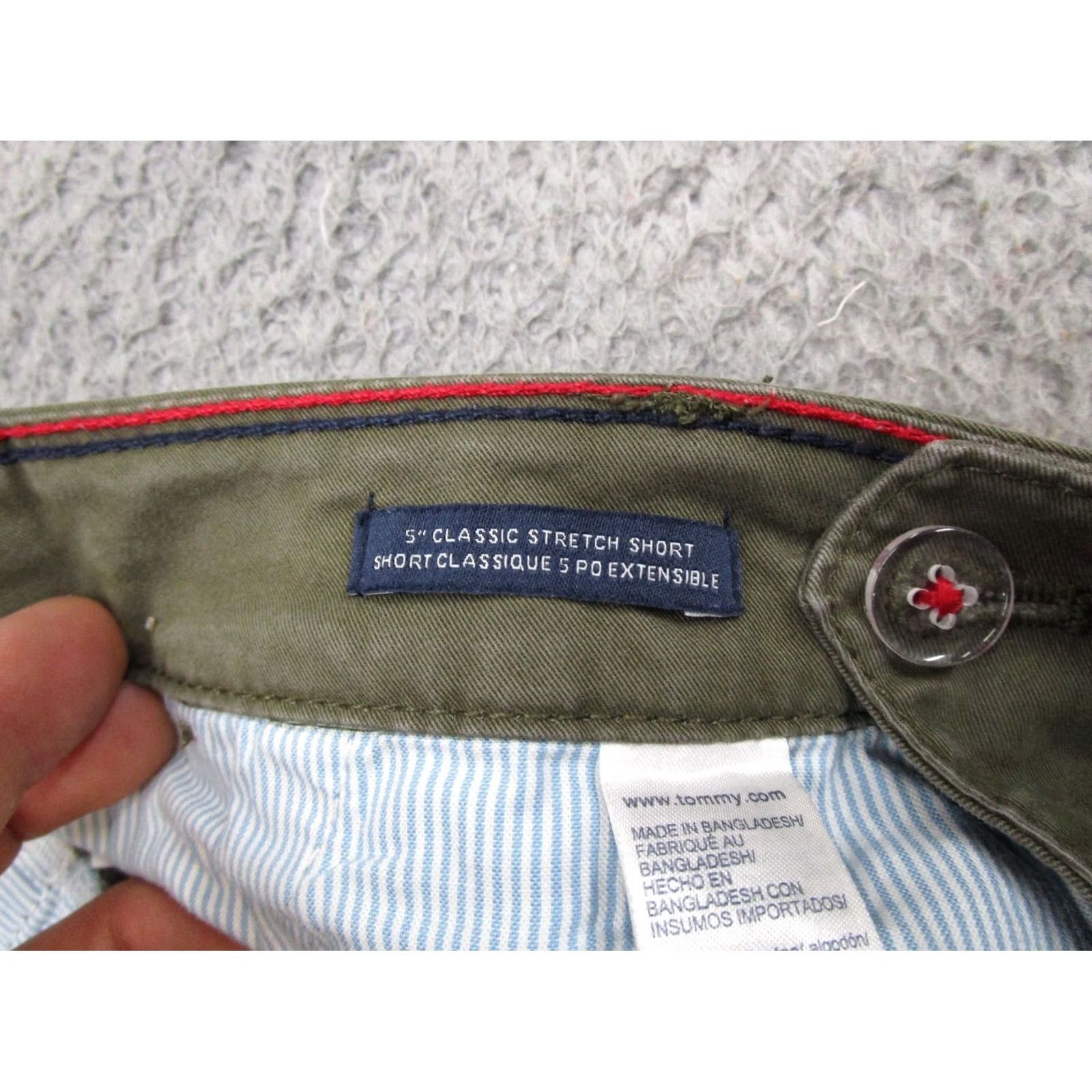 Tommy Hilfiger Tommy Hilfiger Women's Olive Green 5" Classic Shorts Size 6 Outdoors Hiking Size 28" / US 6 / IT 42 - 3 Thumbnail
