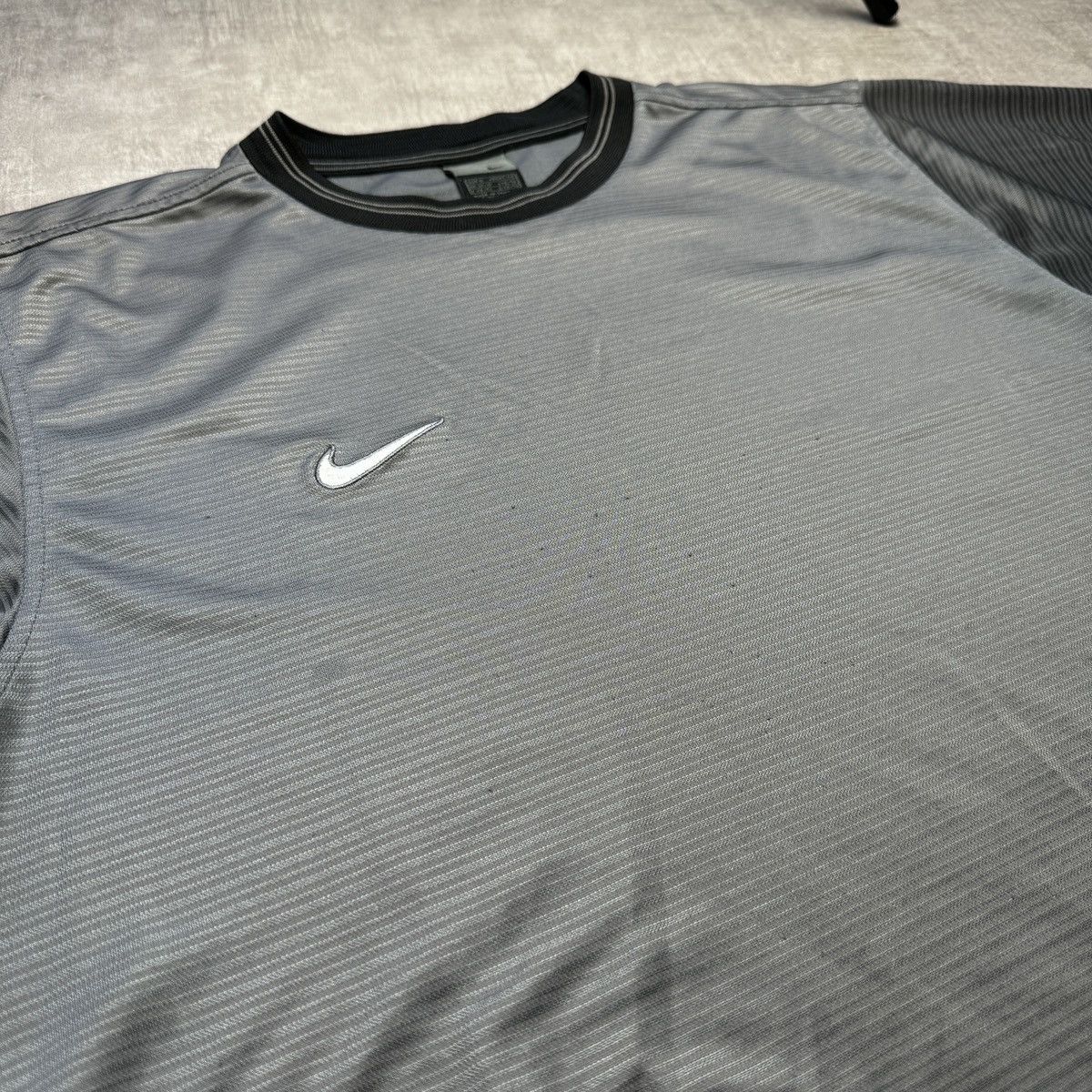 Nike Vintage Nike T-shirt Size US M / EU 48-50 / 2 - 7 Thumbnail