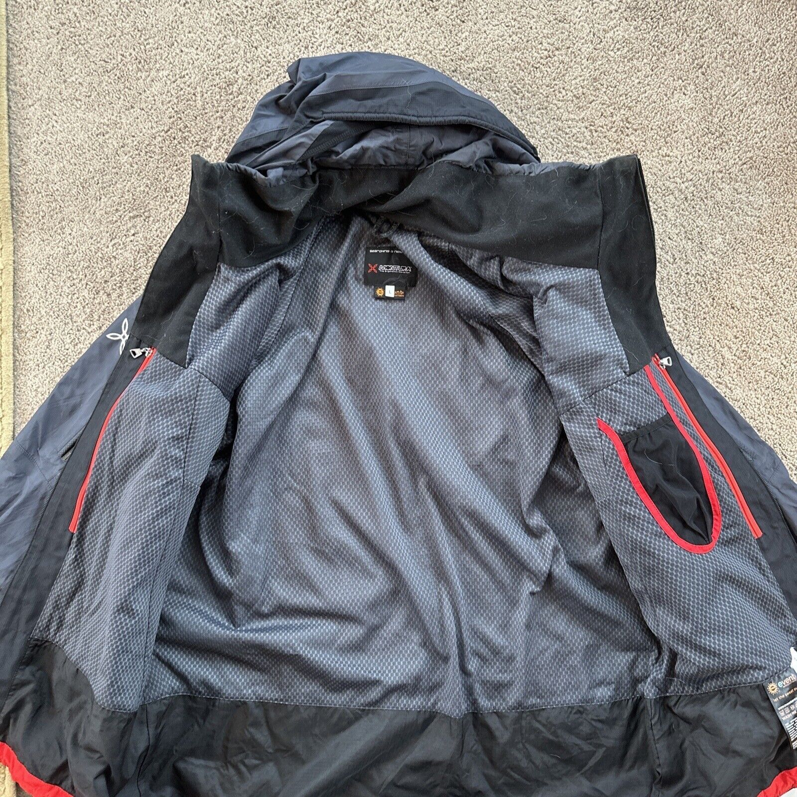 Other Montura Men's Size L Black Full Zip Jacket Event Waterproof Size US L / EU 52-54 / 3 - 5 Thumbnail