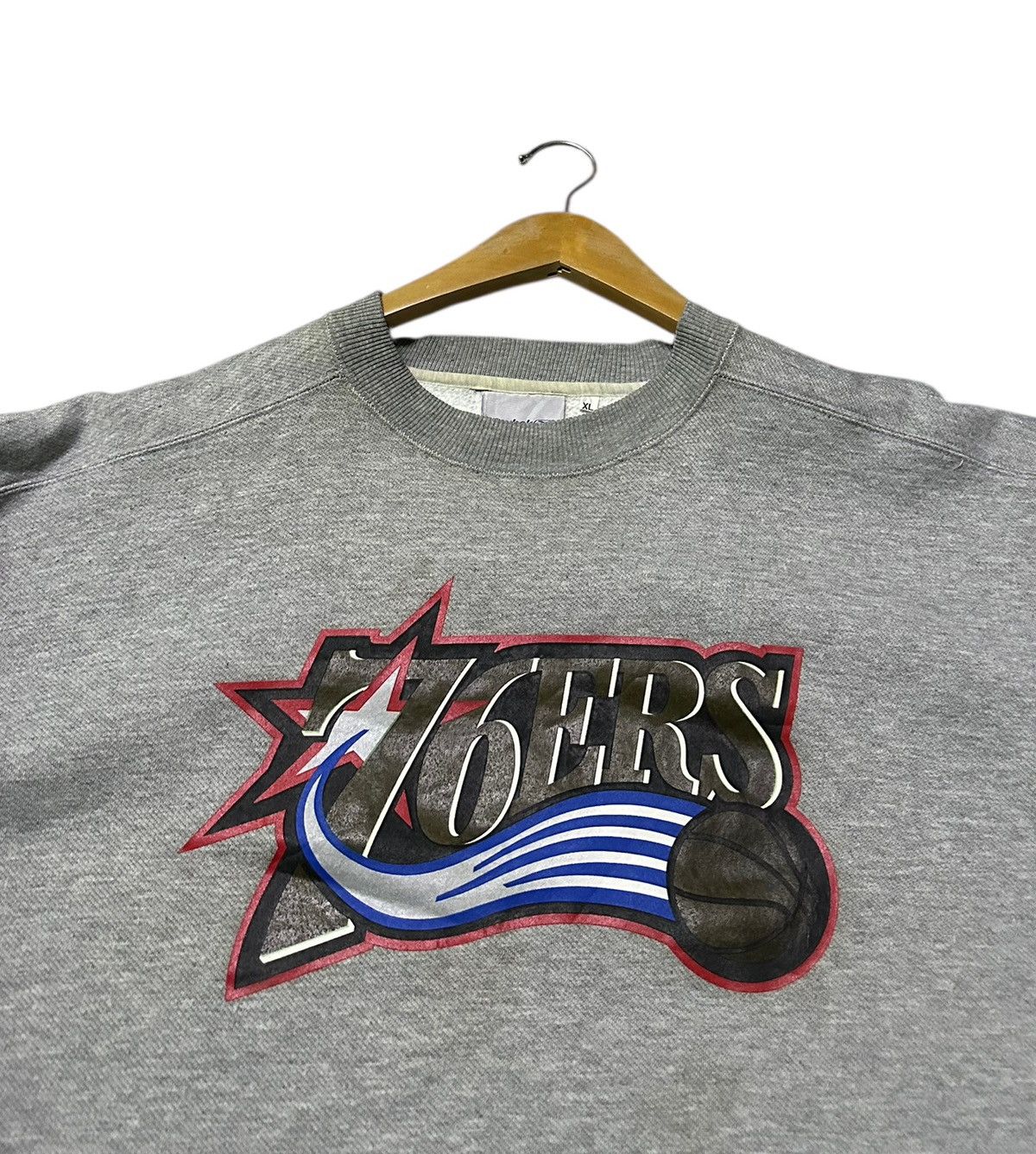 Reebok Vintage Reebok Philadelphia 76ers sweatshirt Size US XL / EU 56 / 4 - 3 Thumbnail