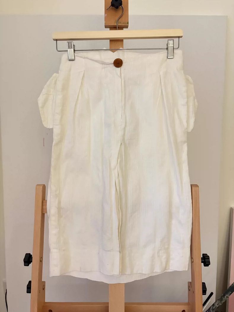 Vivienne Westwood Vivienne Westwood White half-length dress with dark patter Size 27" / US 4 / IT 40 - 1 Thumbnail