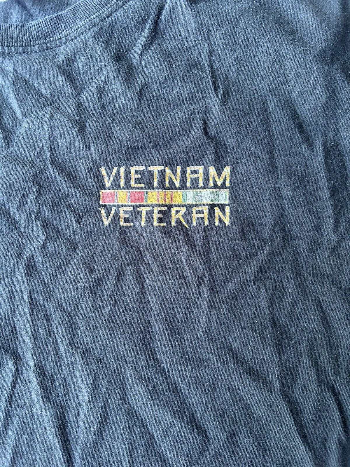 Gildan × Vintage Vintage Vietnam War Veteran Double Sided T Shirt Black Size US XXL / EU 58 / 5 - 2 Thumbnail
