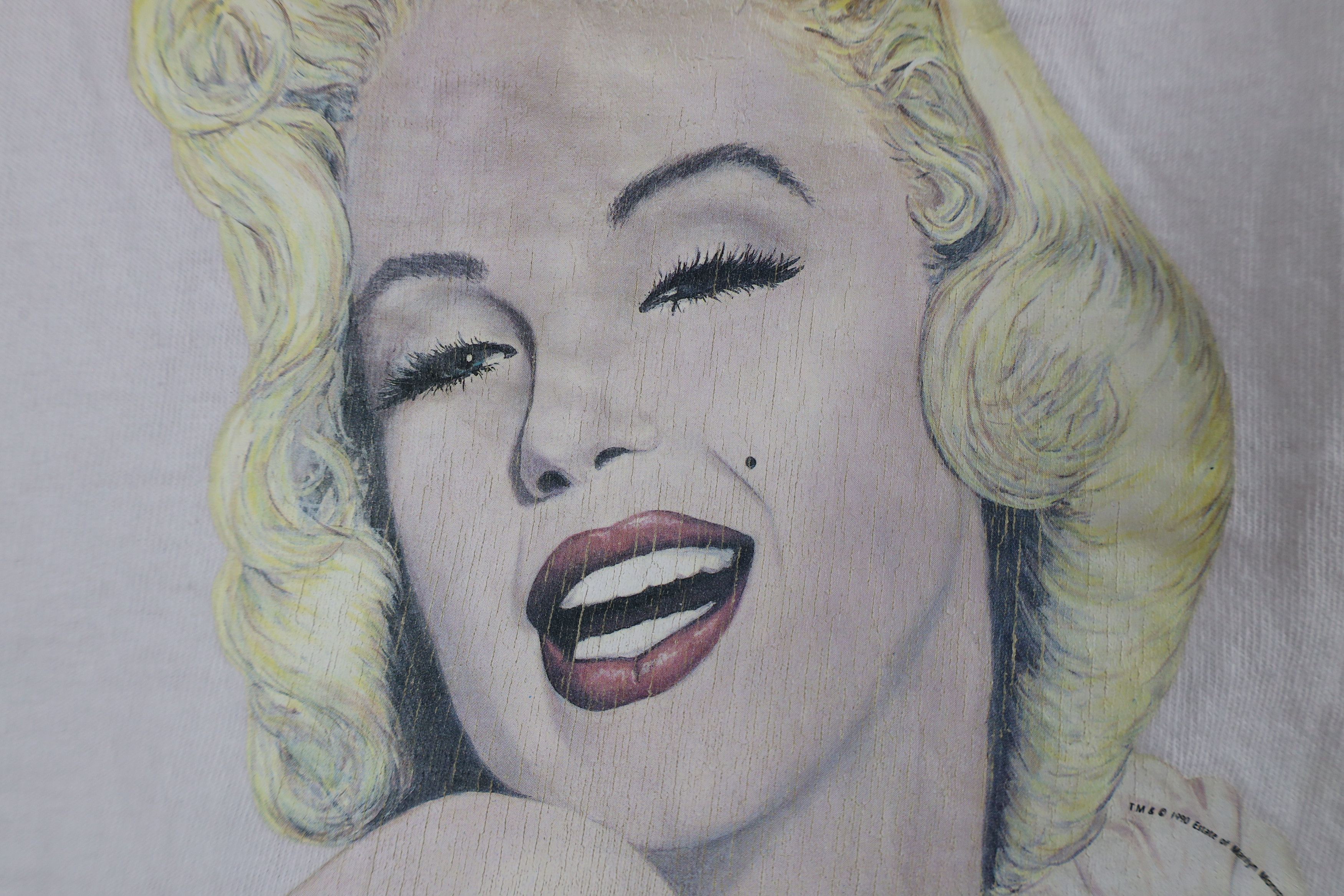 Vintage Vintage 90s Streetwear Marilyn Monroe Short Sleeve T-Shirt Size US XL / EU 56 / 4 - 7 Thumbnail