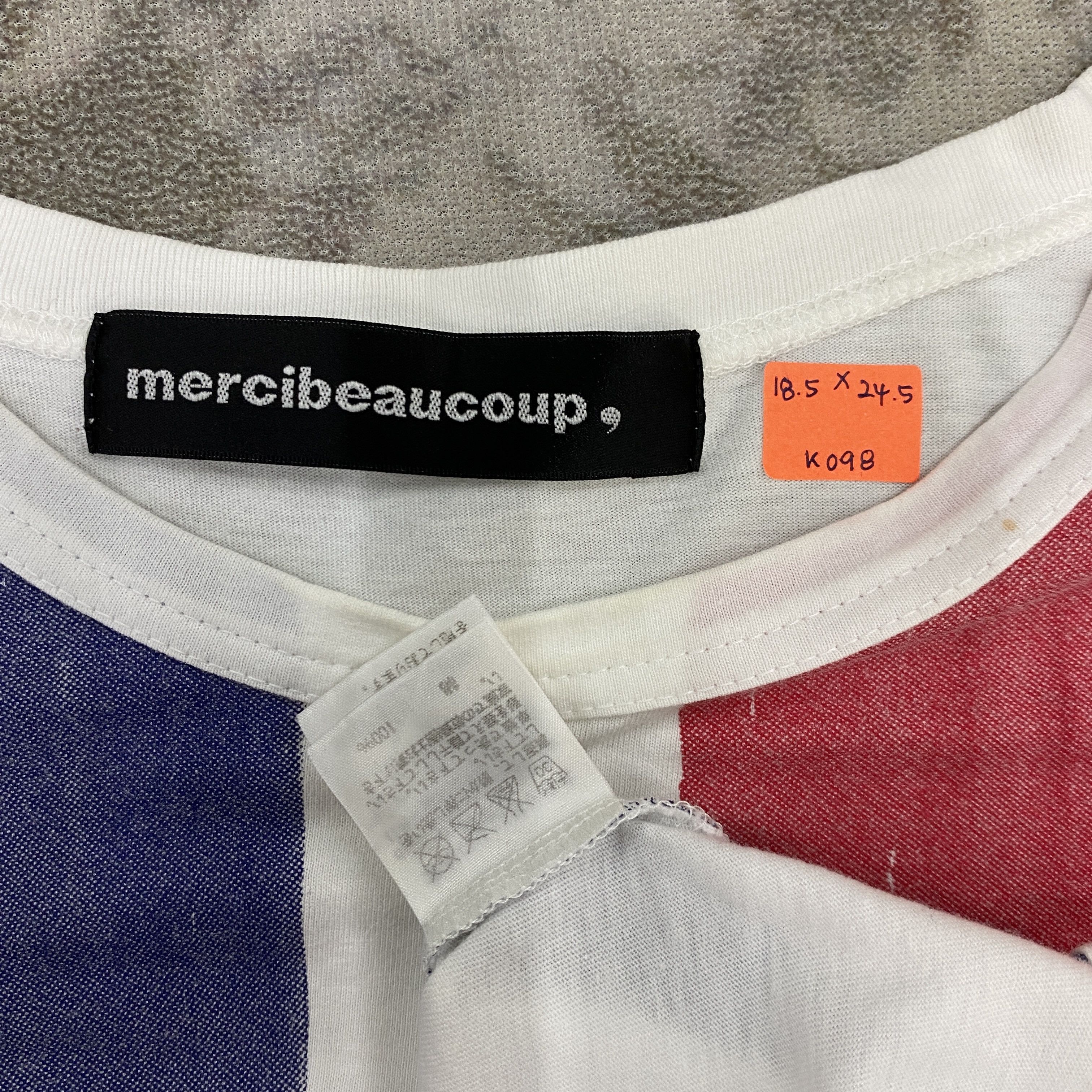 Issey Miyake Vintage Mercibeucoup Issey Miyake Tshirt - K098 Size US S / EU 44-46 / 1 - 3 Thumbnail