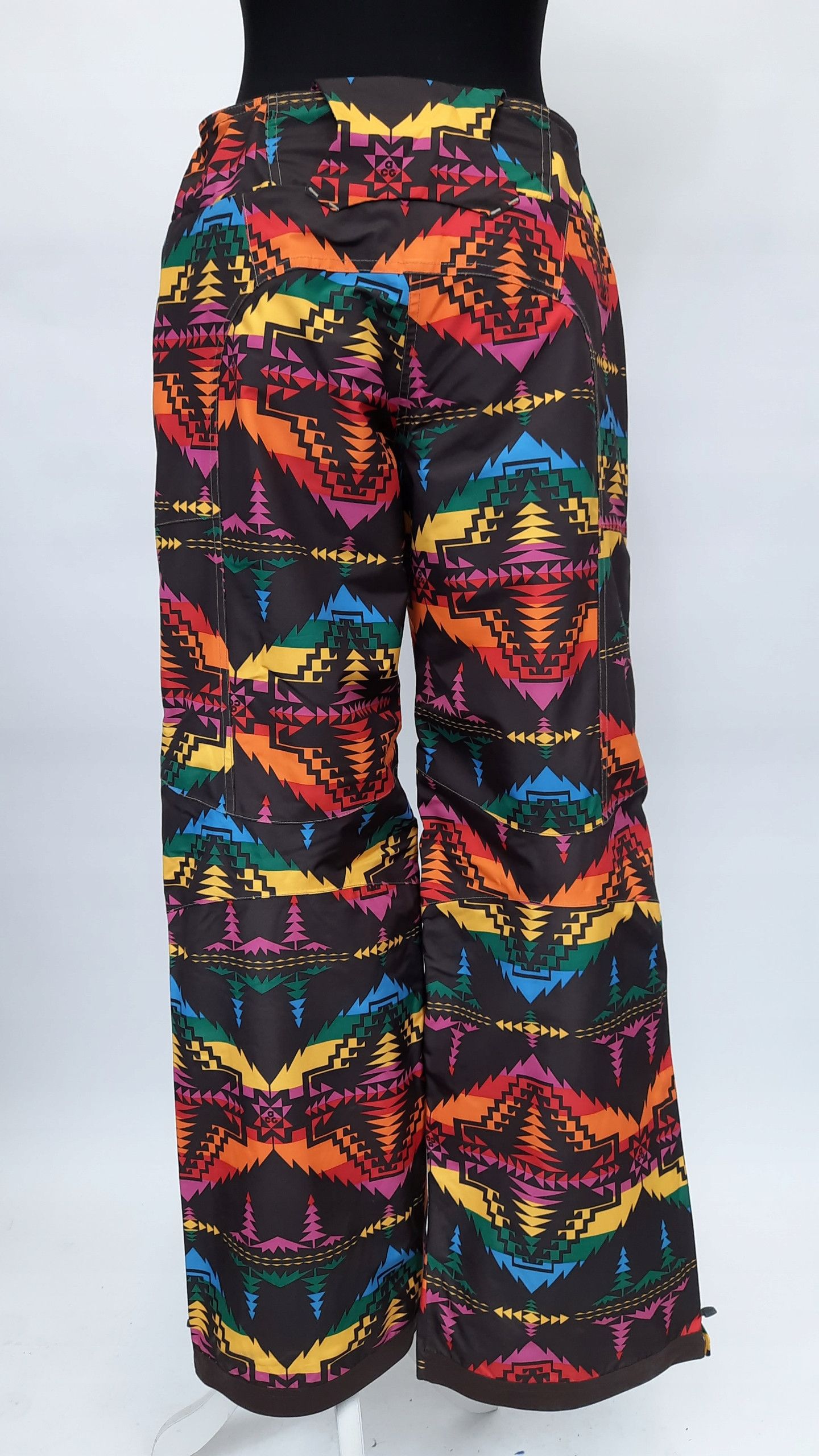 Nike ACG NIKE ACG x Pendleton Gore-Tex Pants Snow Ski Aztec Gorpcore Size 26" / US 2 / IT 38 - 2 Thumbnail