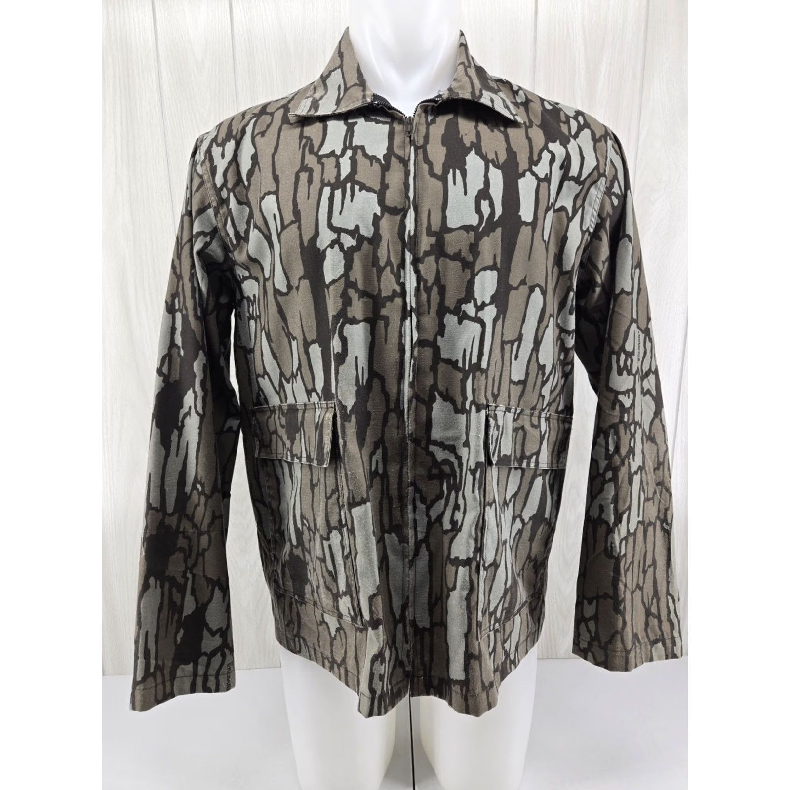 Vintage VINTAGE Trebark Hunting Jacket Camouflage Full Zip Pockets Men’s Large USA Size US L / EU 52-54 / 3 - 2 Thumbnail