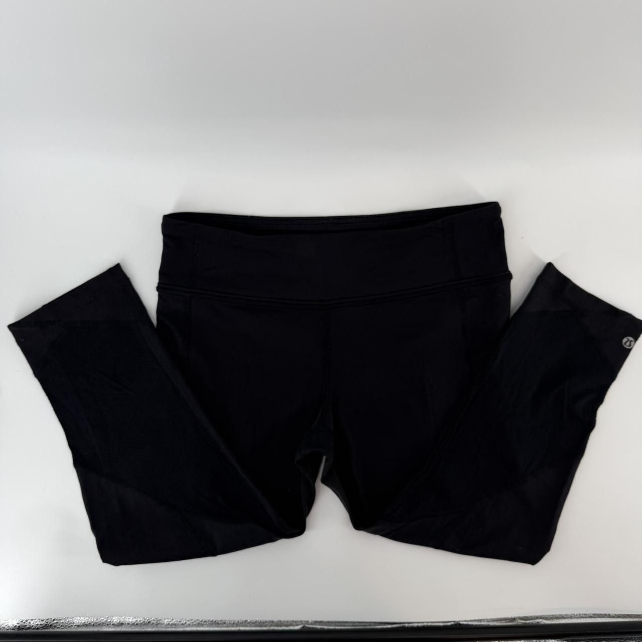 Lululemon Lululemon Black Cropped Leggings Womens 8 Size 30" / US 8 / IT 44 - 1 Thumbnail