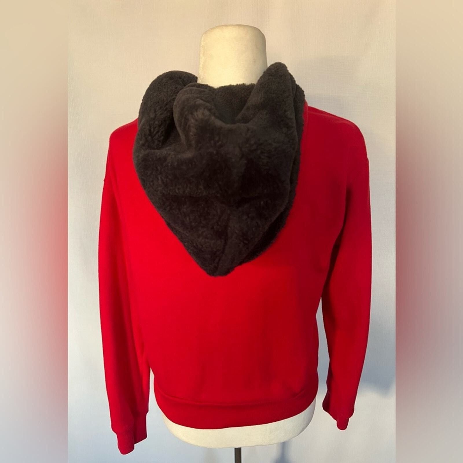 Victoria's Secret PINK- Women’s Victoria Secret Red Fur Hoodie Size XS / US 0-2 / IT 36-38 - 5 Thumbnail