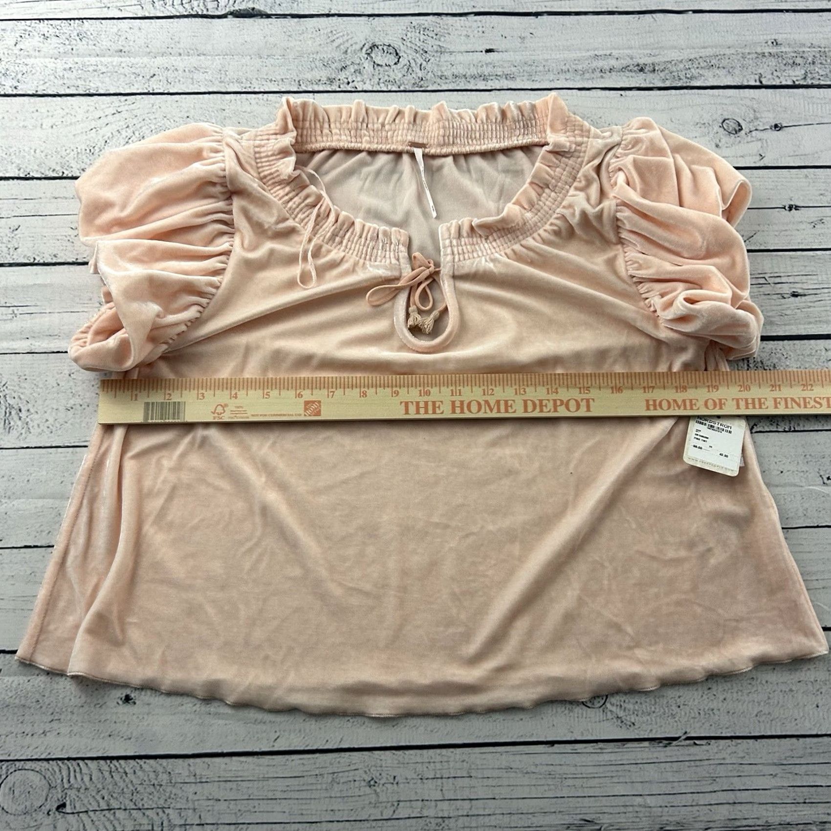 Free People Free People Velour Short Sleeve Top Womens XS Pink Velour Shirt Blouse Shirt Womens XS Pink Velour 90s style Size XS / US 0-2 / IT 36-38 - 6 Thumbnail