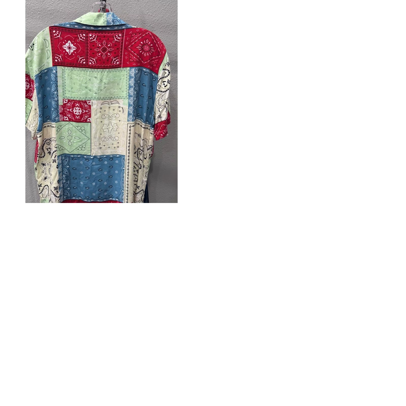 Forever 21 Forever 21 Retro Paisley Patch Work Large L SHORT SLEEVE BUTTON UP SHIRT Size US L / EU 52-54 / 3 - 9 Thumbnail