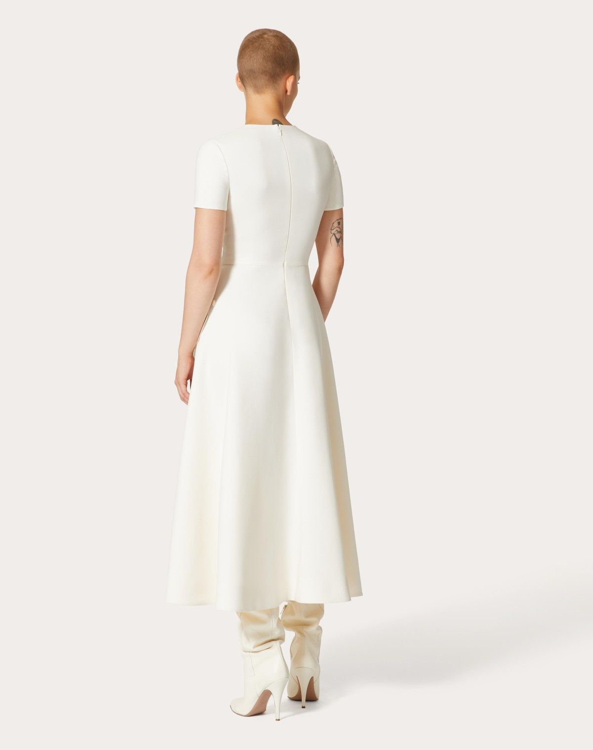 Valentino o1s1wg110525 Crepe Couture Midi Dress in White Size XS / US 0-2 / IT 36-38 - 5 Thumbnail