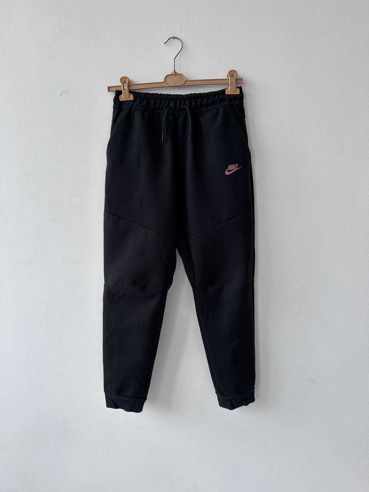 Nike Nike tech fleece joggers pants Size US 29 - 1 Thumbnail