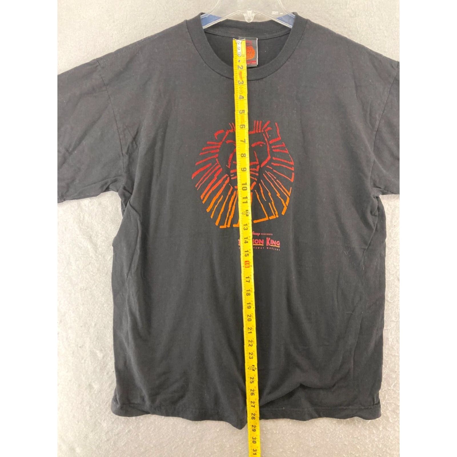 Vintage Lion King Musical Mens TShirt Large Black USA MADE Broadway Size US L / EU 52-54 / 3 - 4 Thumbnail