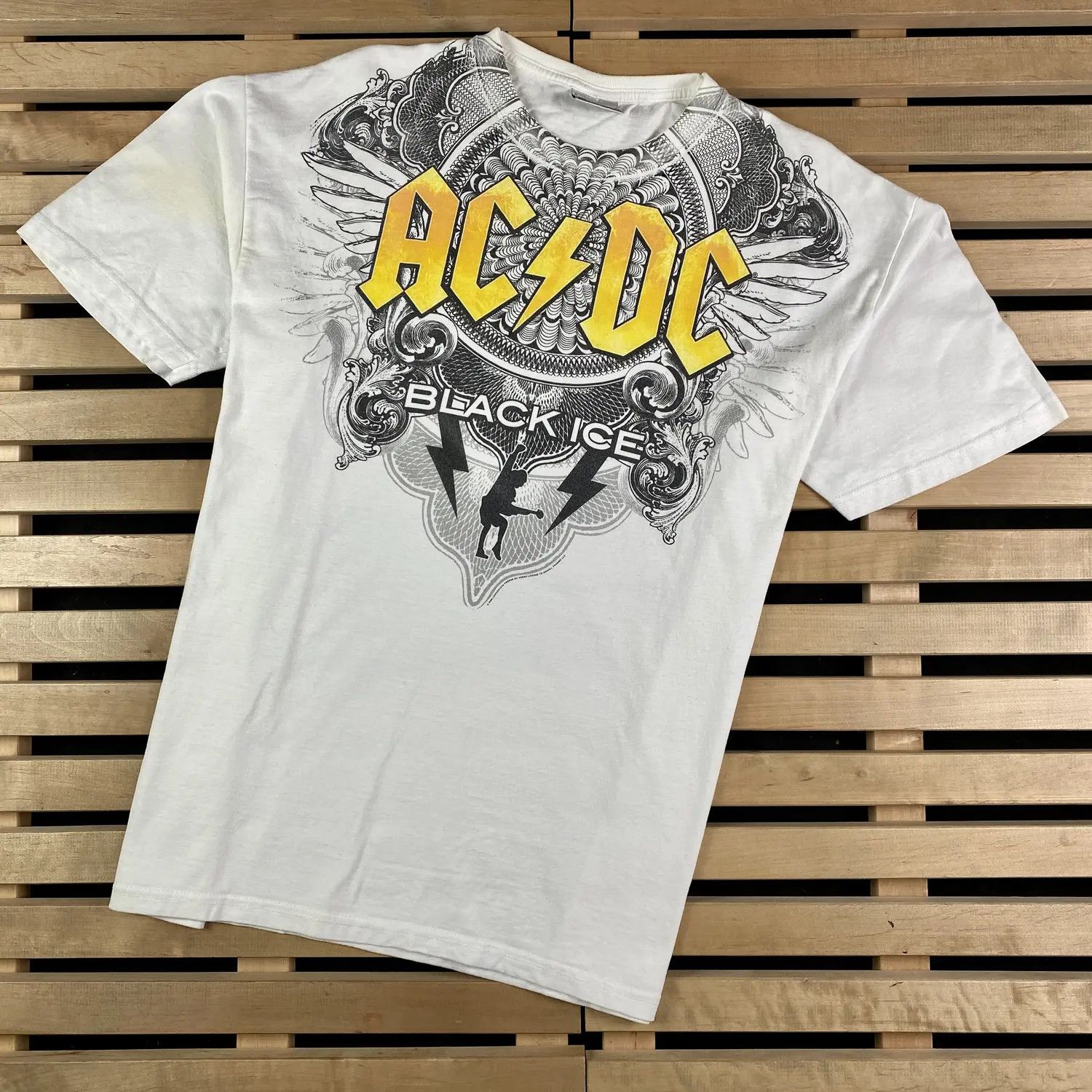 Band Tees × Vintage Mens Vintage T Shirt AC/DC ACDC Size XL 2009 Size US XL / EU 56 / 4 - 1 Thumbnail