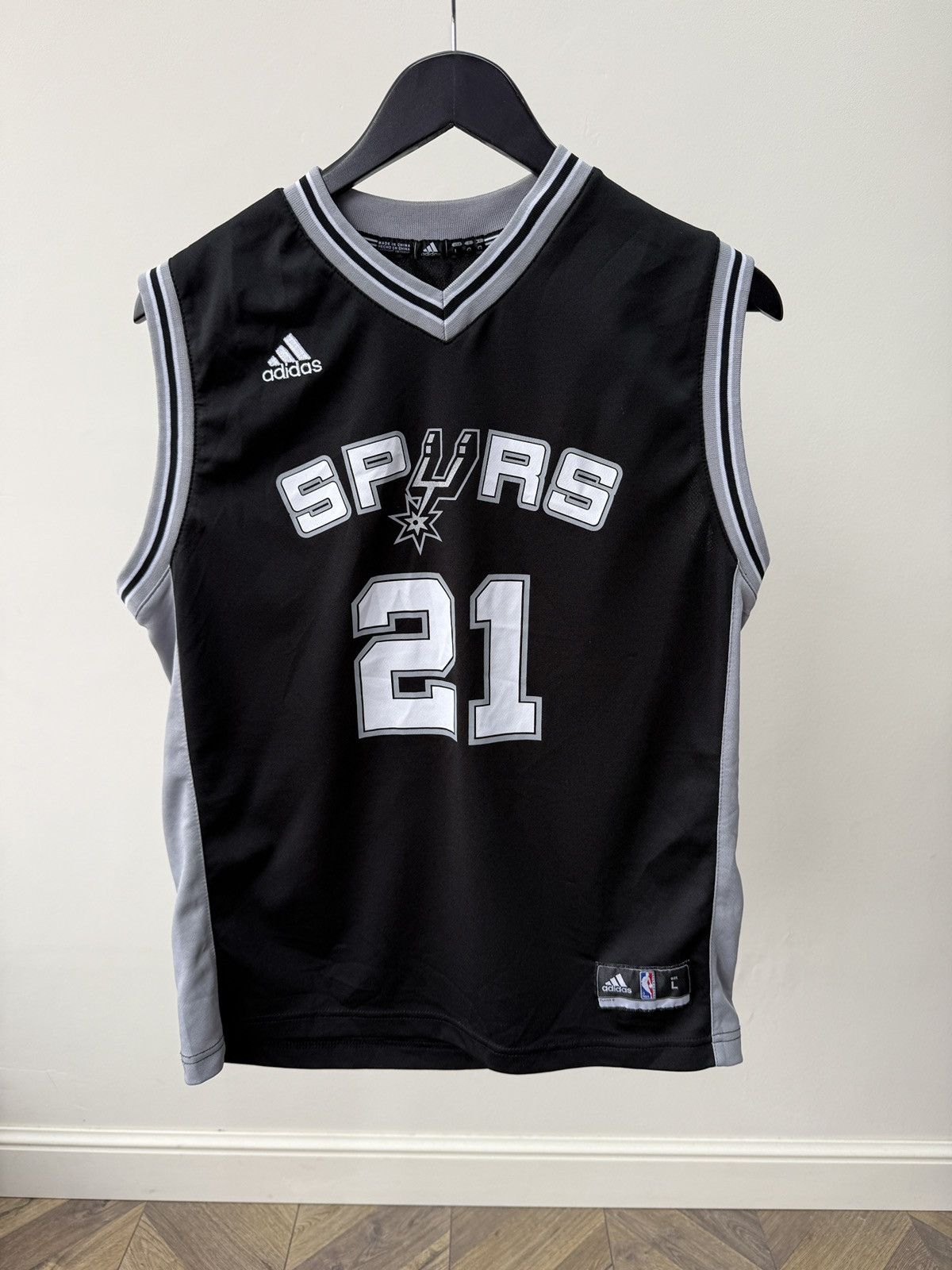 Adidas Duncan San Antonio Spurs Adidas NBA jersey Kids Size US S / EU 44-46 / 1 - 1 Thumbnail