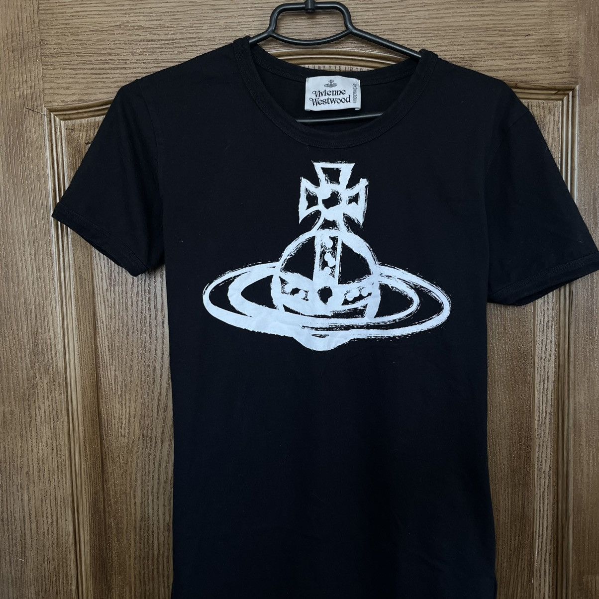 Vivienne Westwood Vivienne westwood t-shirt big logo Size US S / EU 44-46 / 1 - 3 Thumbnail