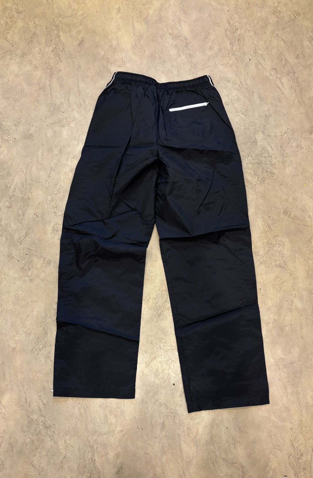 Nike Vintage Nike windbreaker sweatpants Size US 29 - 2 Thumbnail
