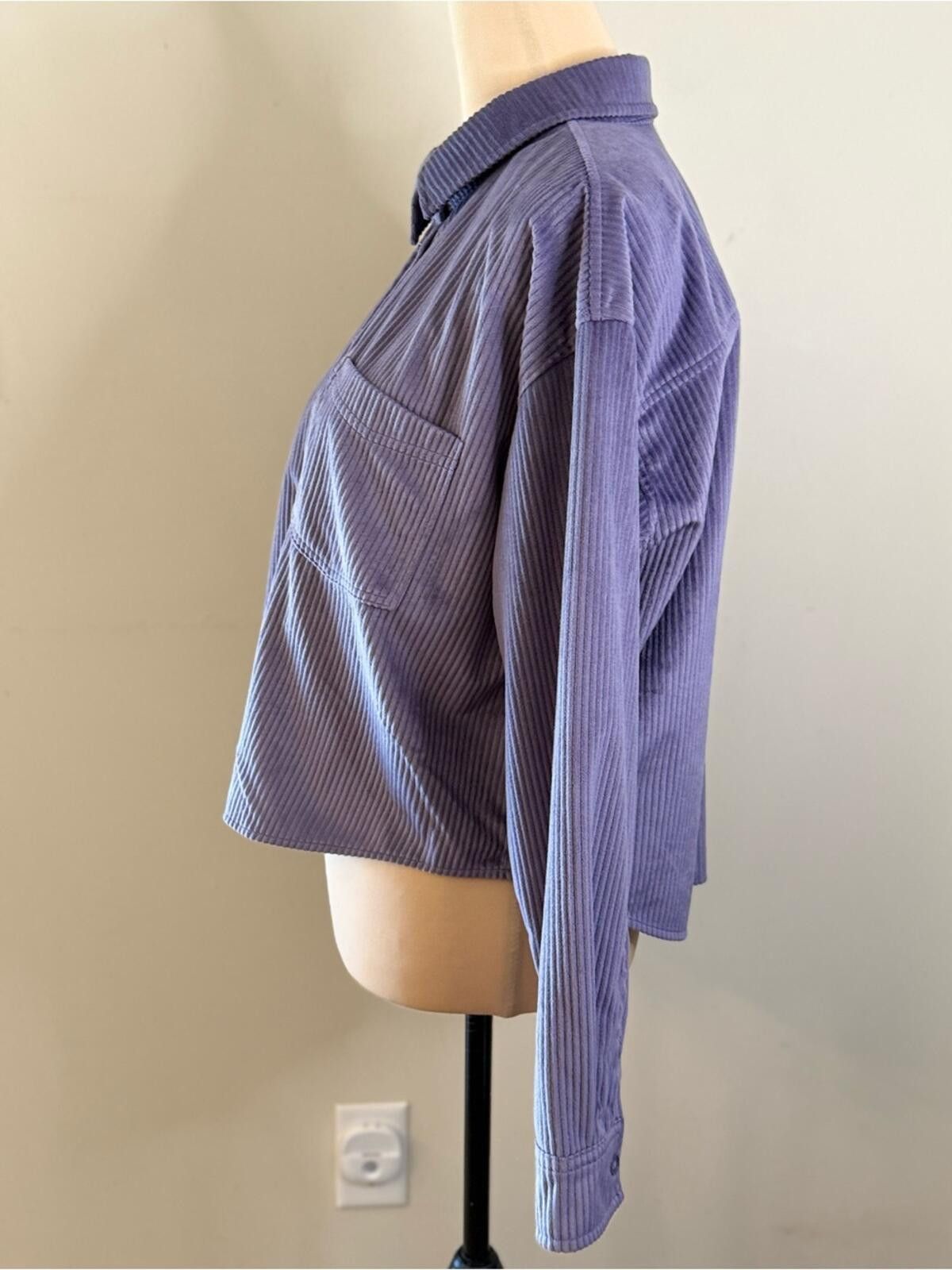 Other True Craft purple cropped corduroy jacket button up SZ M Size M / US 6-8 / IT 42-44 - 3 Thumbnail