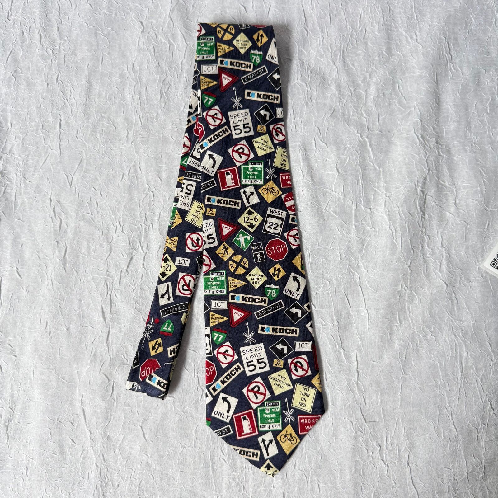 Vintage Vintage Giorgio Silk Tie Road Signs Traffic Street Sign 90s Size ONE SIZE - 1 Thumbnail