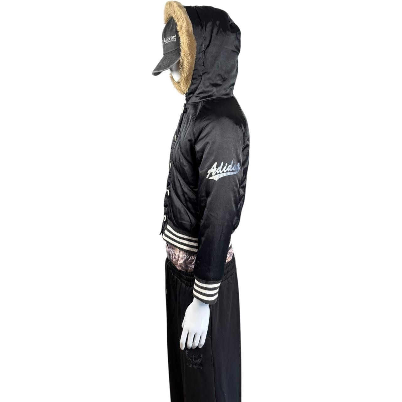 Adidas Vintage Y2K 90s Adidas Japanese Bomber Jacket Size S / US 4 / IT 40 - 2 Thumbnail