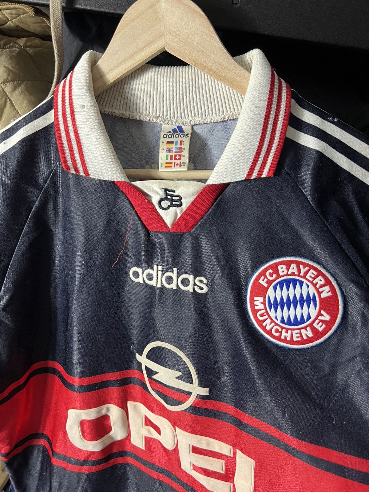Adidas ⚽️🔥 Bayern Munich Shirt 97/98 Adidas Vintage Jersey Scholl #7 Size US L / EU 52-54 / 3 - 14 Thumbnail