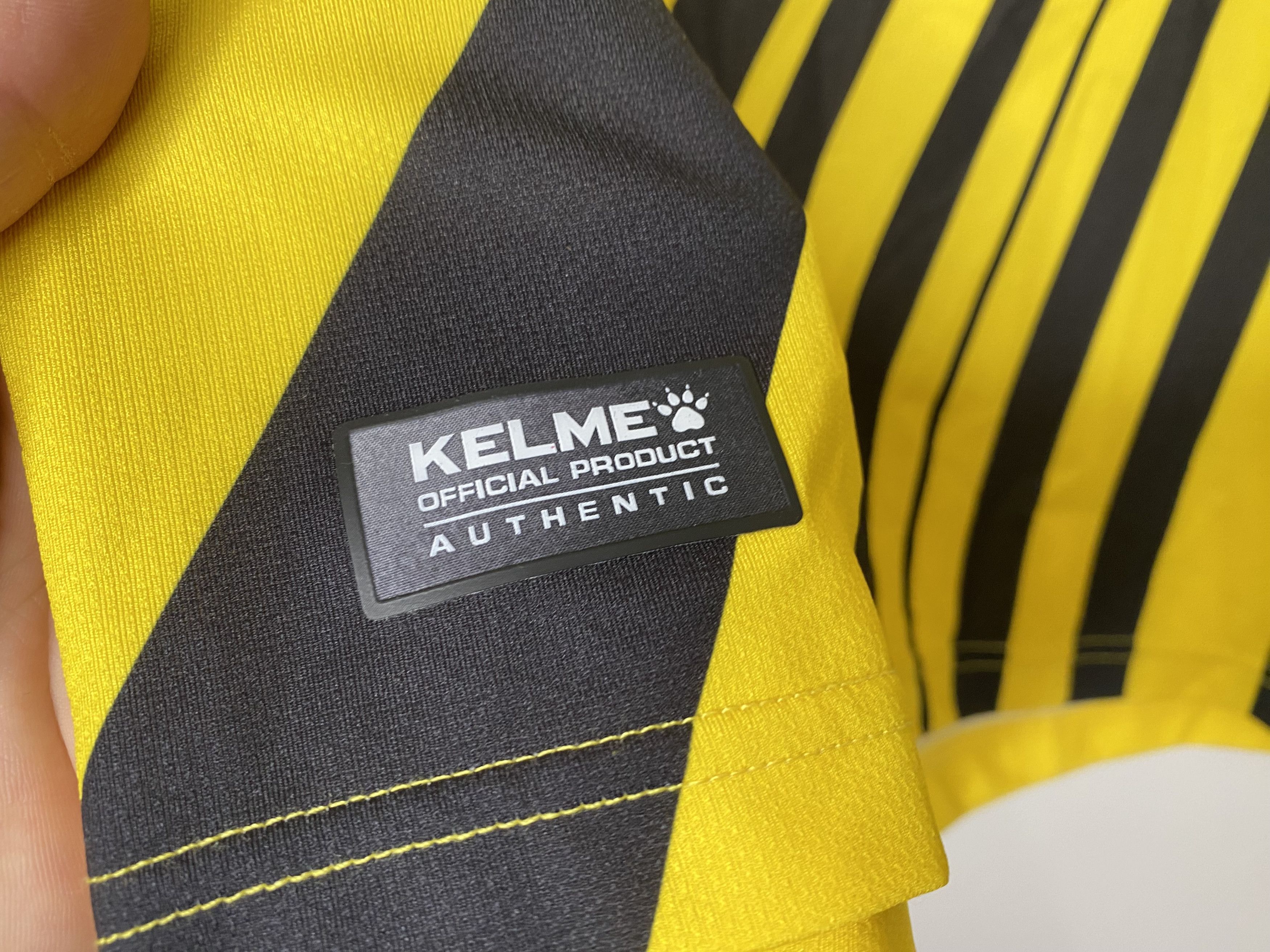 Nike WATFORD 2020 2021 HOME FOOTBALL SHIRT SOCCER JERSEY KELME Size US XS / EU 42 / 0 - 6 Thumbnail