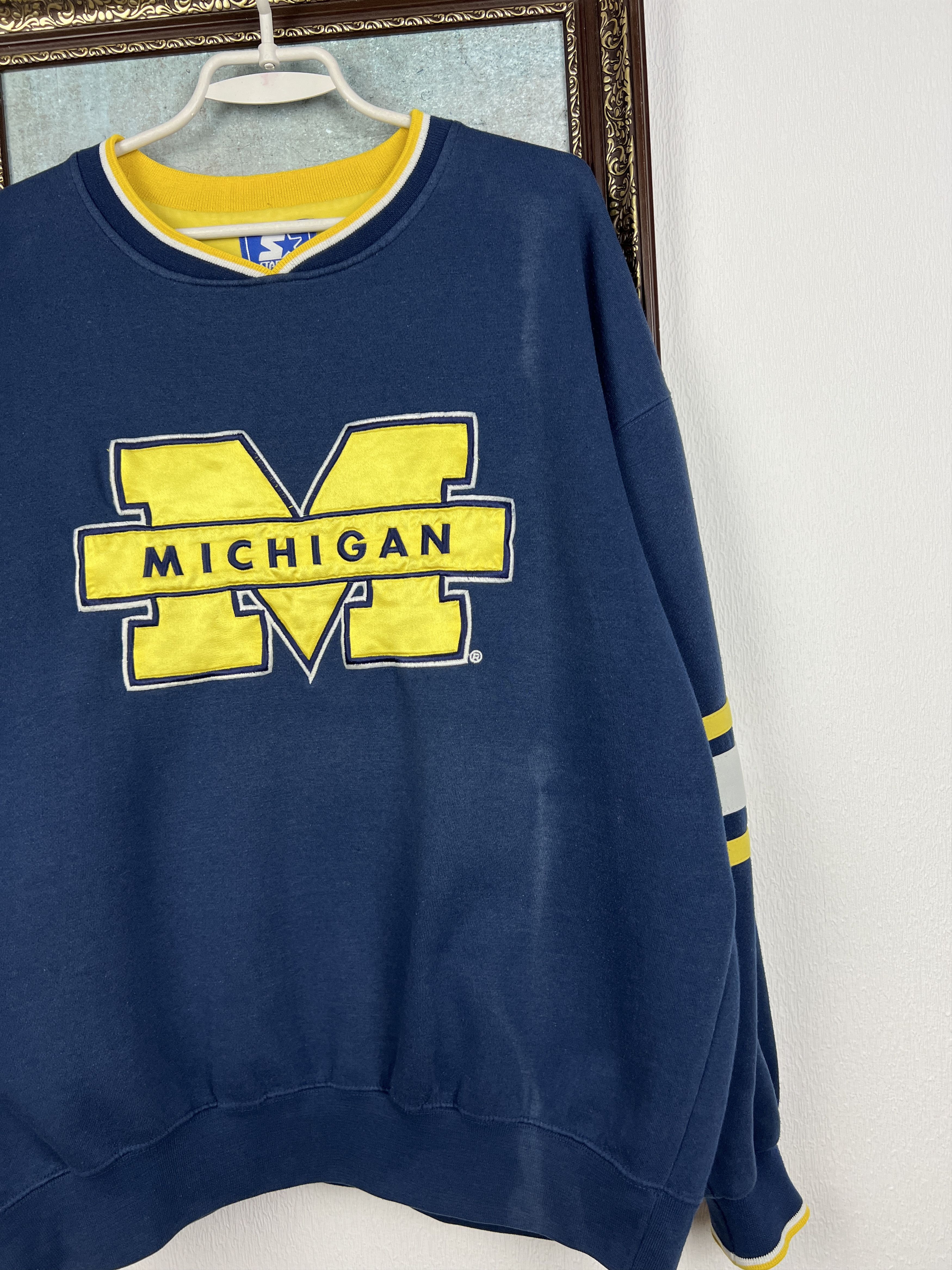 Starter Vintage Michigan Wolverines Sweatshirt Over Print Crewneck Size US XL / EU 56 / 4 - 6 Thumbnail
