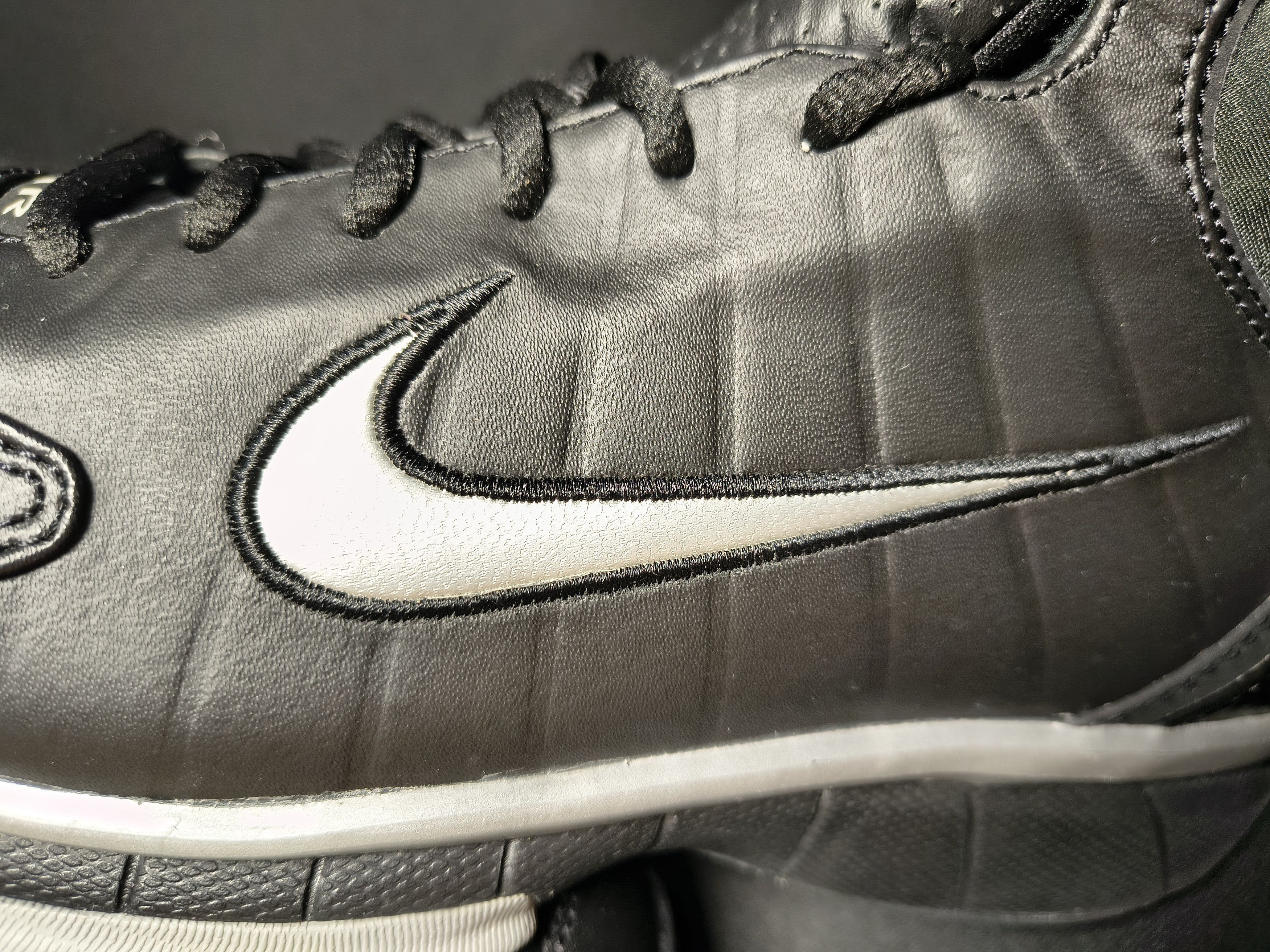 Nike Nike Air Huarache 2K5 "Tony Parker" PE - 2004 Vintage Size US 11.5 / EU 44-45 - 7 Thumbnail