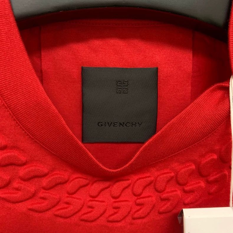 Givenchy Givenchy Red short-sleeve T-shirt, size XS, shoulder width Size US XS / EU 42 / 0 - 2 Thumbnail