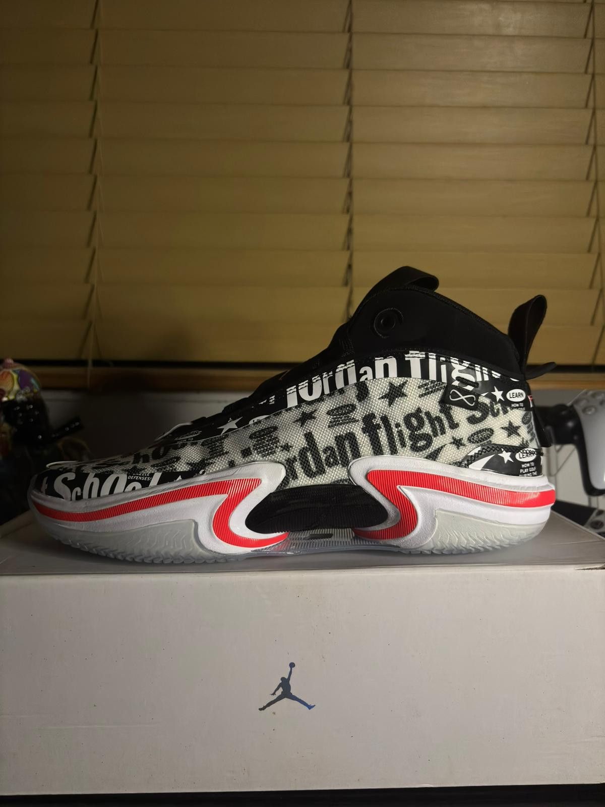 Jordan Brand Nike Air Jordan 36 'Flight School' Size US 10.5 / EU 43-44 - 8 Thumbnail