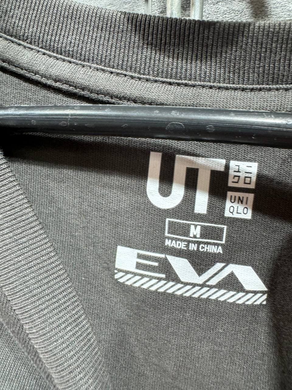 Uniqlo Uniqlo UT x Eva-01 Neon Genesis Evangelion T-Shirt Rare Size US M / EU 48-50 / 2 - 11 Thumbnail