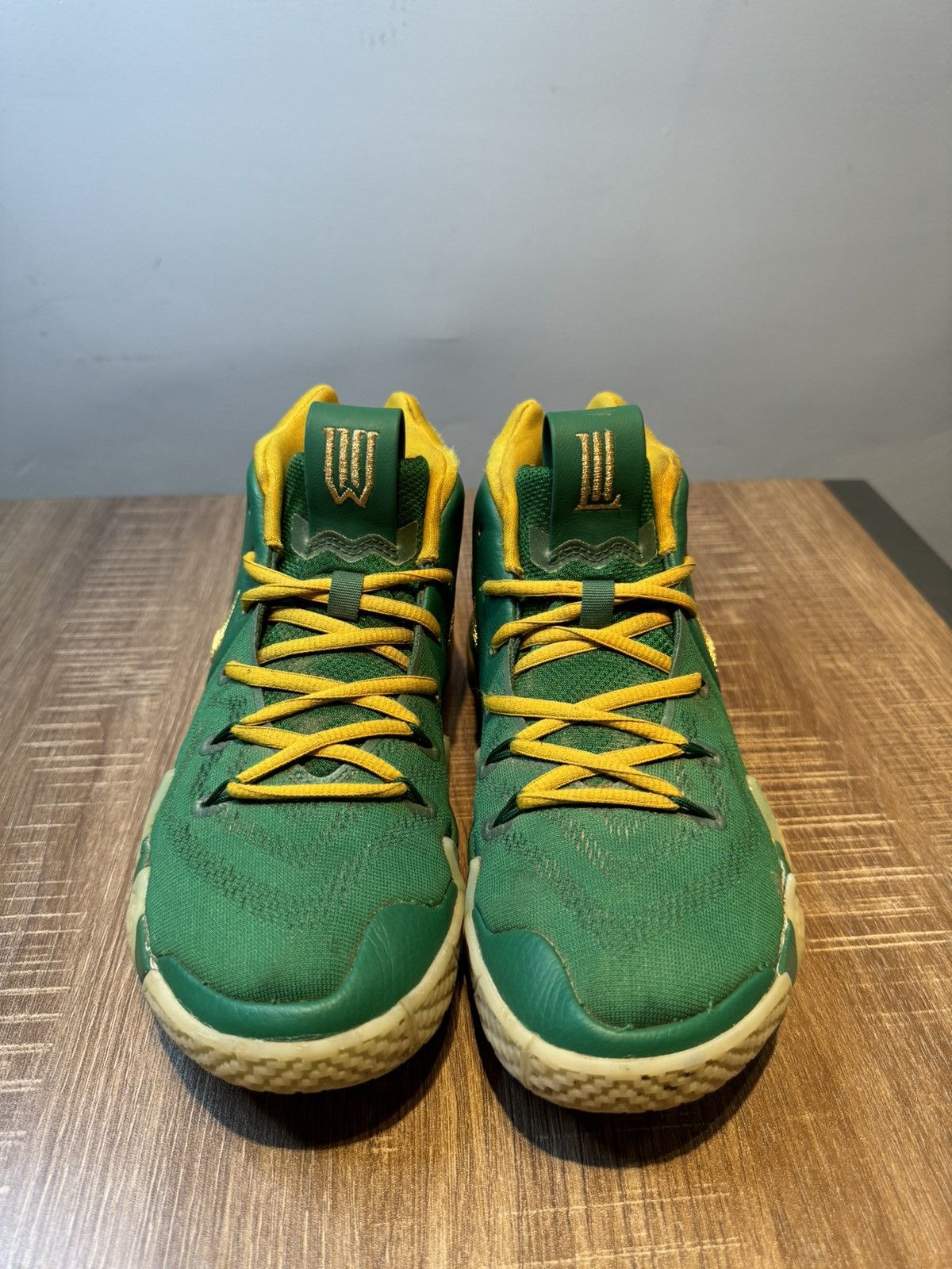 Nike Nike Kyrie 4 ID By You Green Basketball Shoes Mens Size 7.5 Size US 7.5 / EU 40-41 - 3 Thumbnail