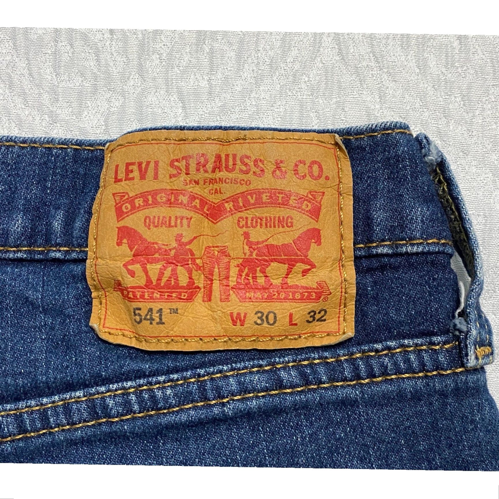 Levi's Levi's 541 Jeans Slim Tapered Athletic Stretch Denim Blue 30x30 Men Size US 30 / EU 46 - 3 Thumbnail