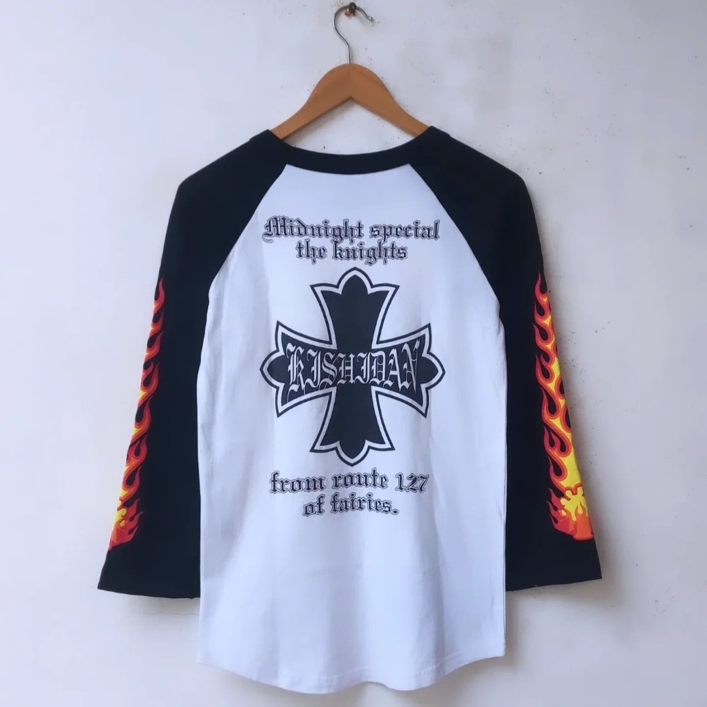 Japanese Brand Vintage Kishidenne Wrerutogood Big Logo Fire 3Q Tee Size US S / EU 44-46 / 1 - 2 Thumbnail