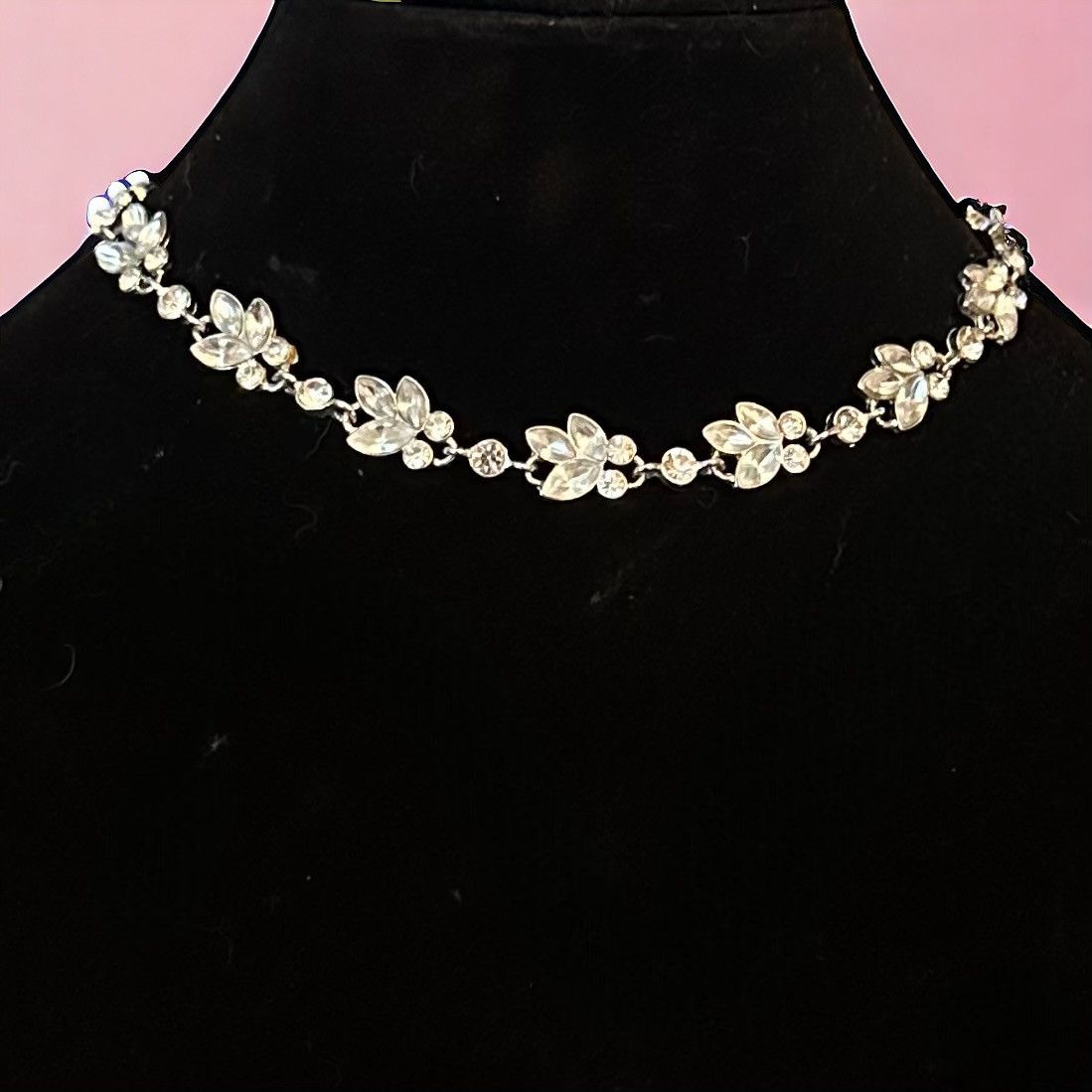 Other Rhinestone leaf link necklace Size ONE SIZE - 1 Thumbnail