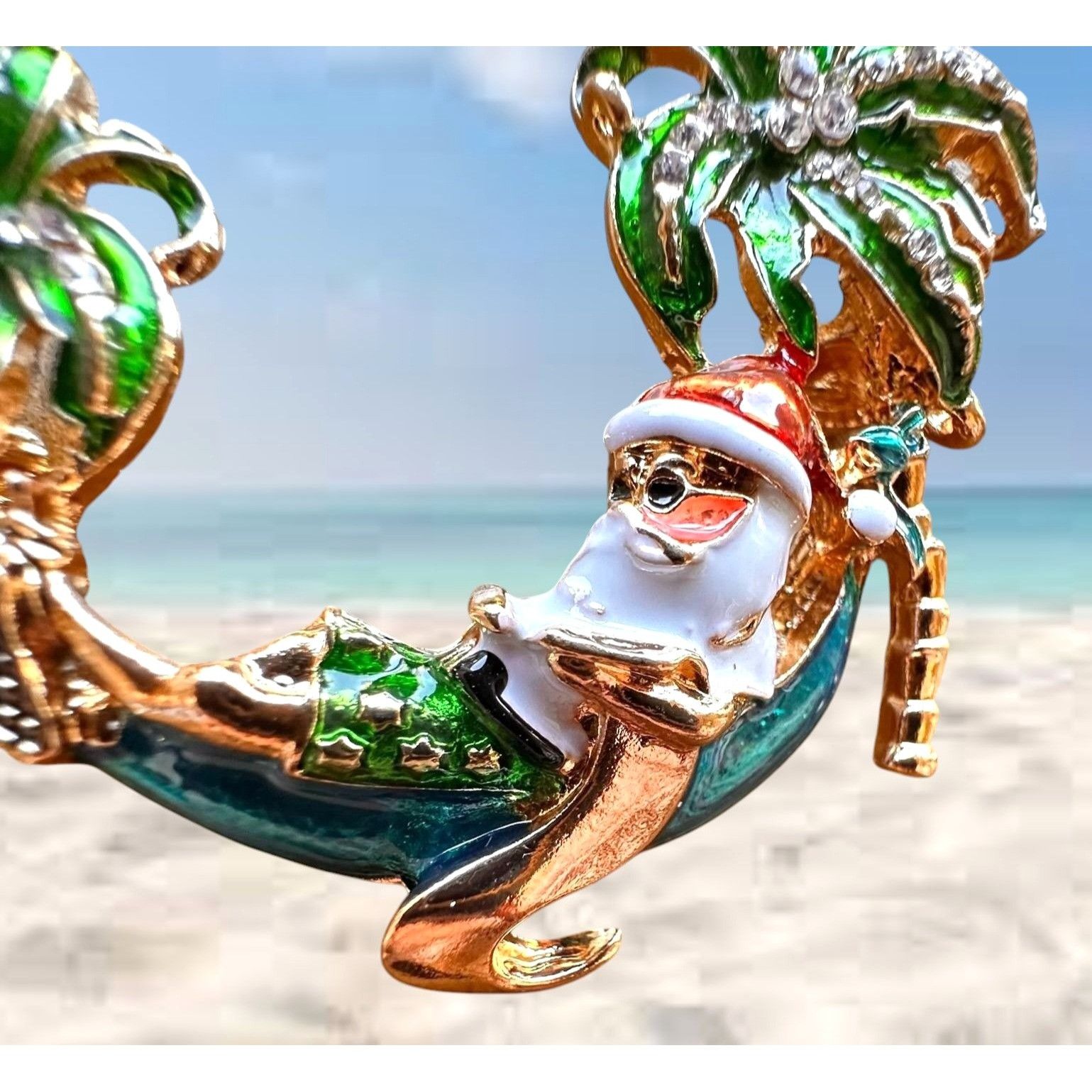 Handmade Palm tree Santa Brooch Pin New Beach Bound Coming to Coast I Size ONE SIZE - 6 Thumbnail