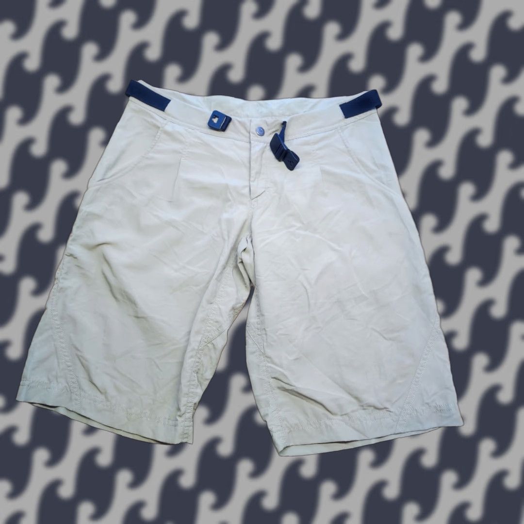 Vintage Haglofs Hiking Shorts Womens Size 36 Outdoor Beige Pockets Belted Ladies Size 25" / US 0 / IT 36 - 1 Thumbnail