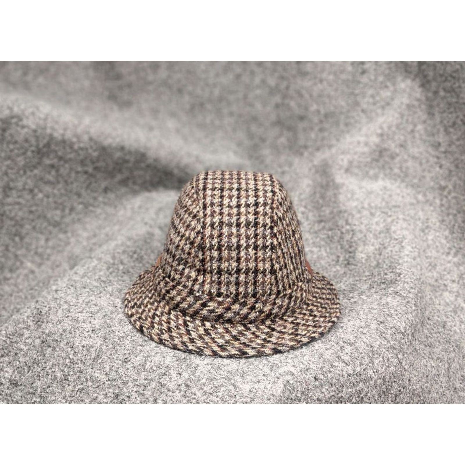 Harris Tweed Vintage Harris Tweed Wool Hat Fedora England - Classic Trilby Hat, Herringbone, Size S, Brown, Wool, 80's, Mens Size ONE SIZE - 3 Thumbnail