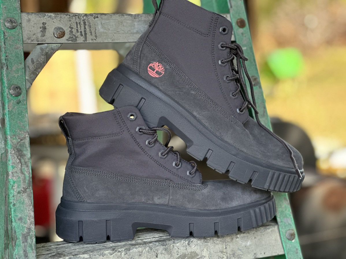 Timberland Timberland light weight greyfield boots. Womens 9.5 Size US 9.5 / IT 39.5 - 4 Thumbnail